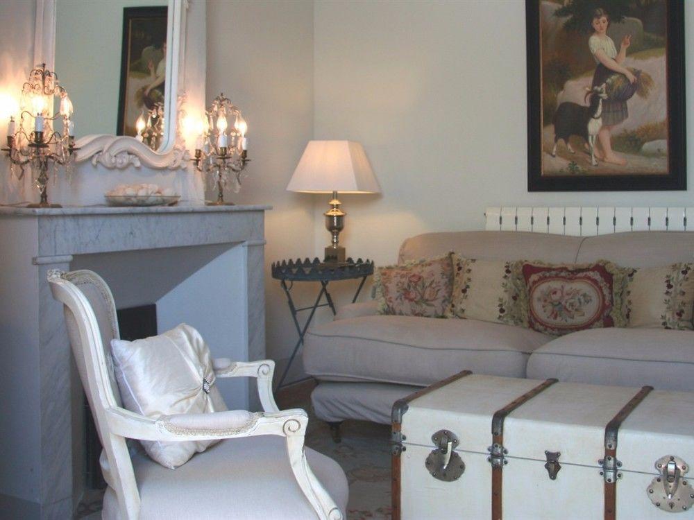 15 Grand Rue