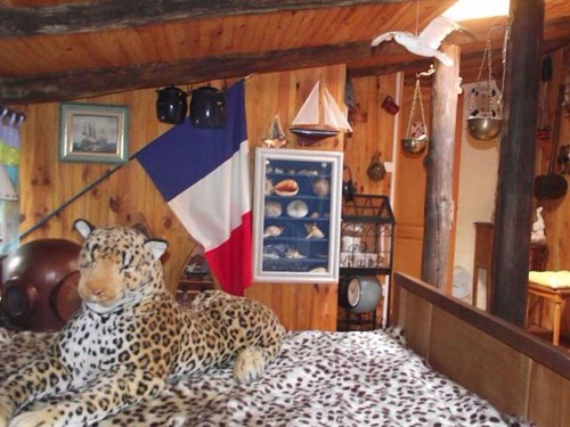 Le Portel Des Arnaud