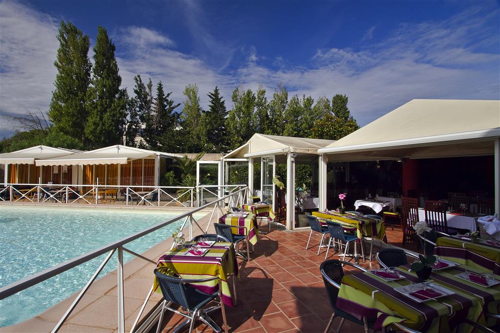 Hôtel Le phoebus Garden & Spa