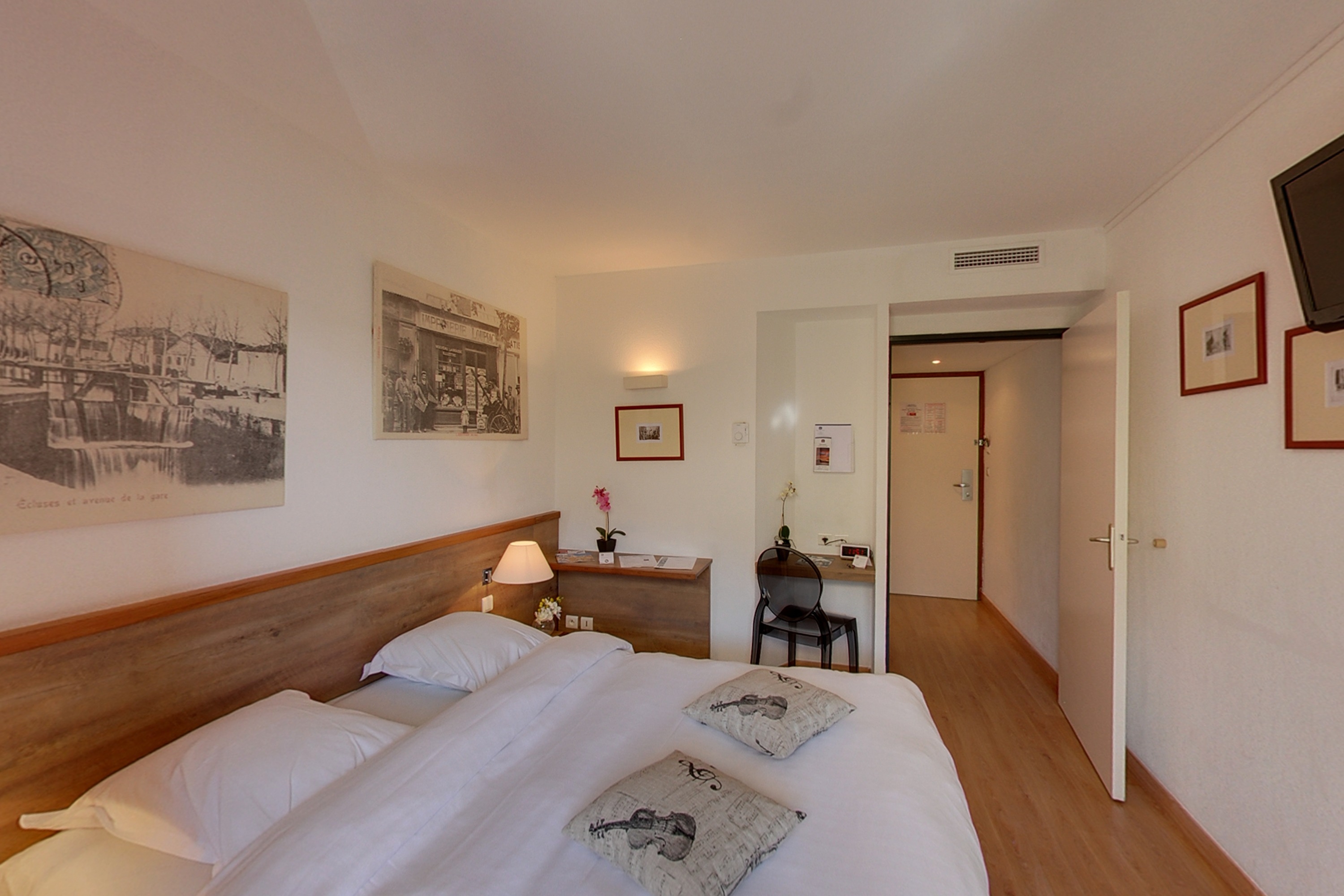 Hôtel Le phoebus Garden & Spa