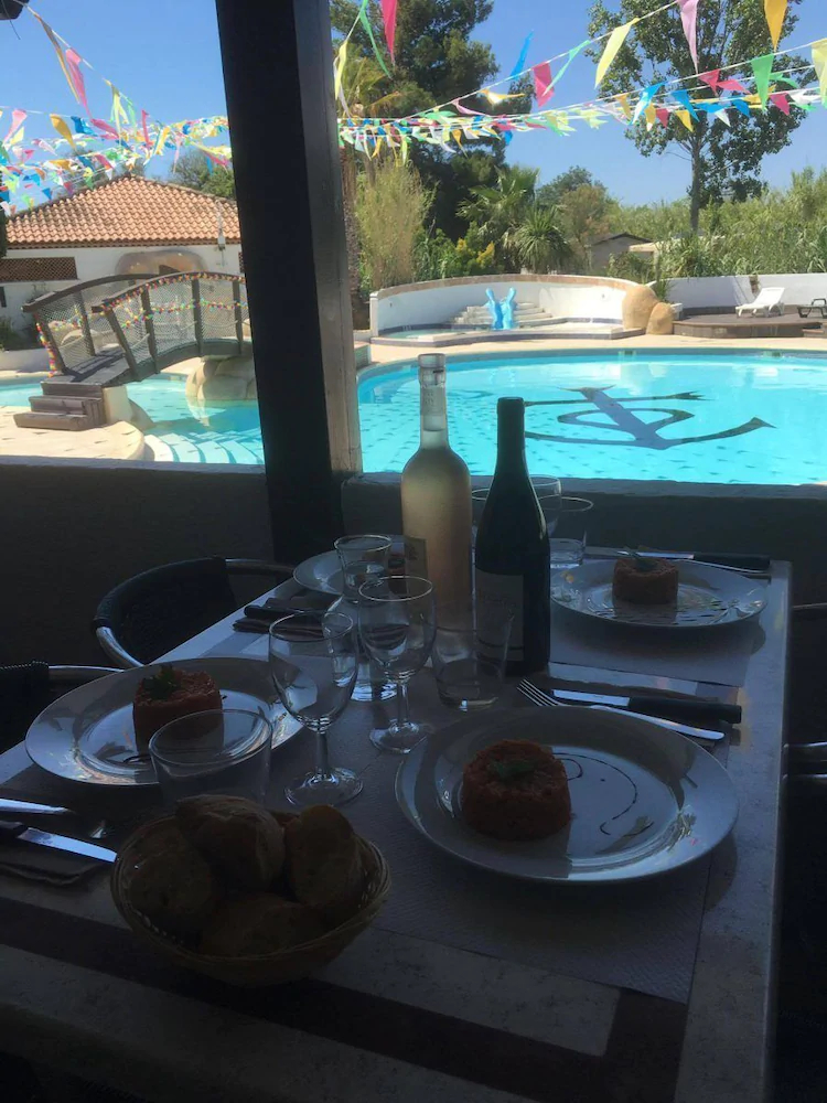 Camping Le Camarguais