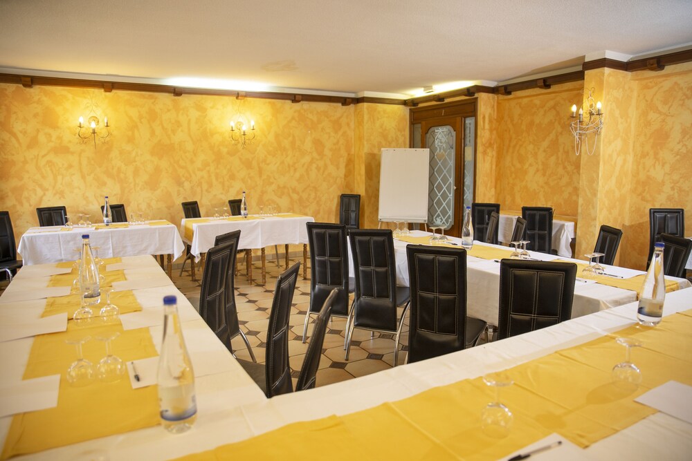 Hotel Le Neoulous
