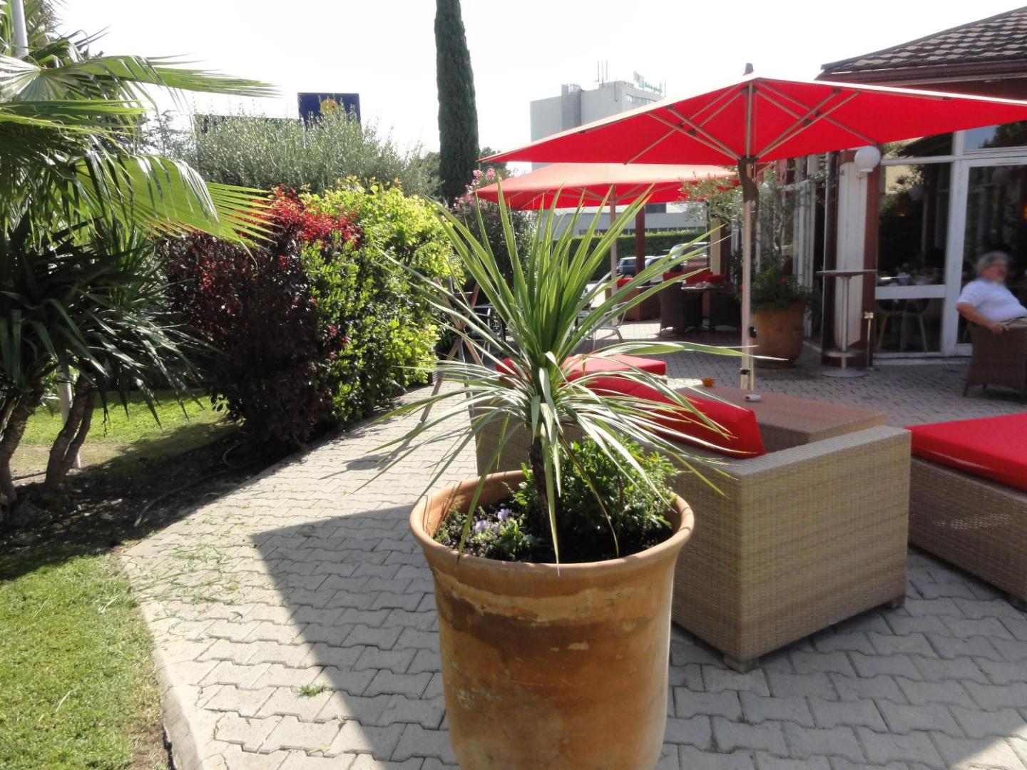 Hotel Kyriad Nîmes Ouest