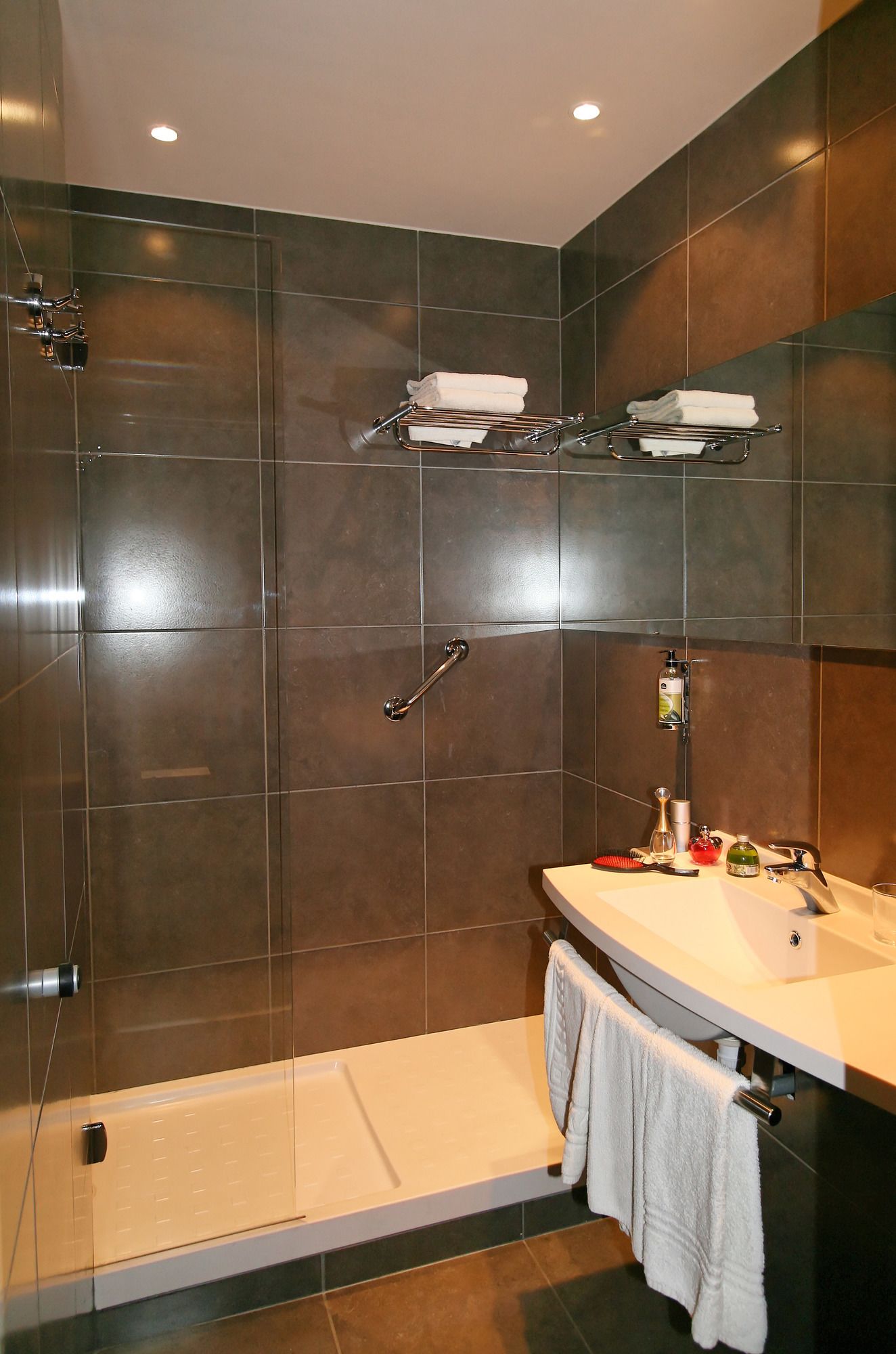 Logis Nîmotel