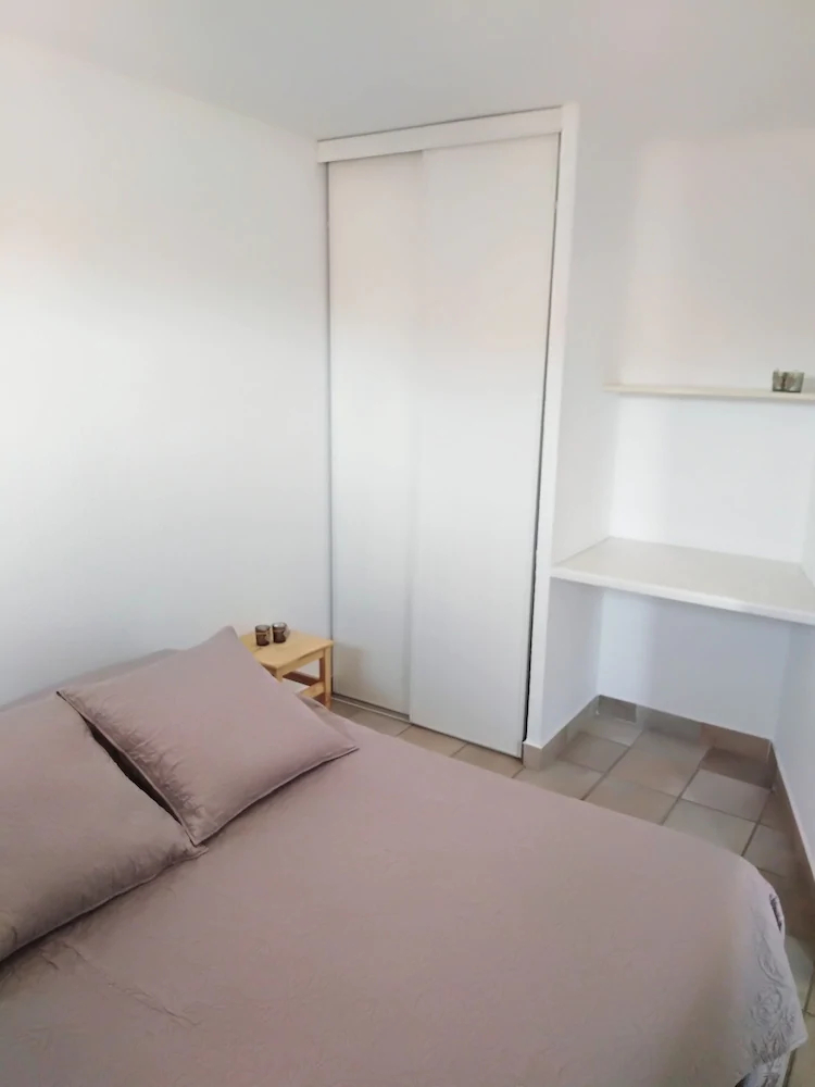Residence De La Servie