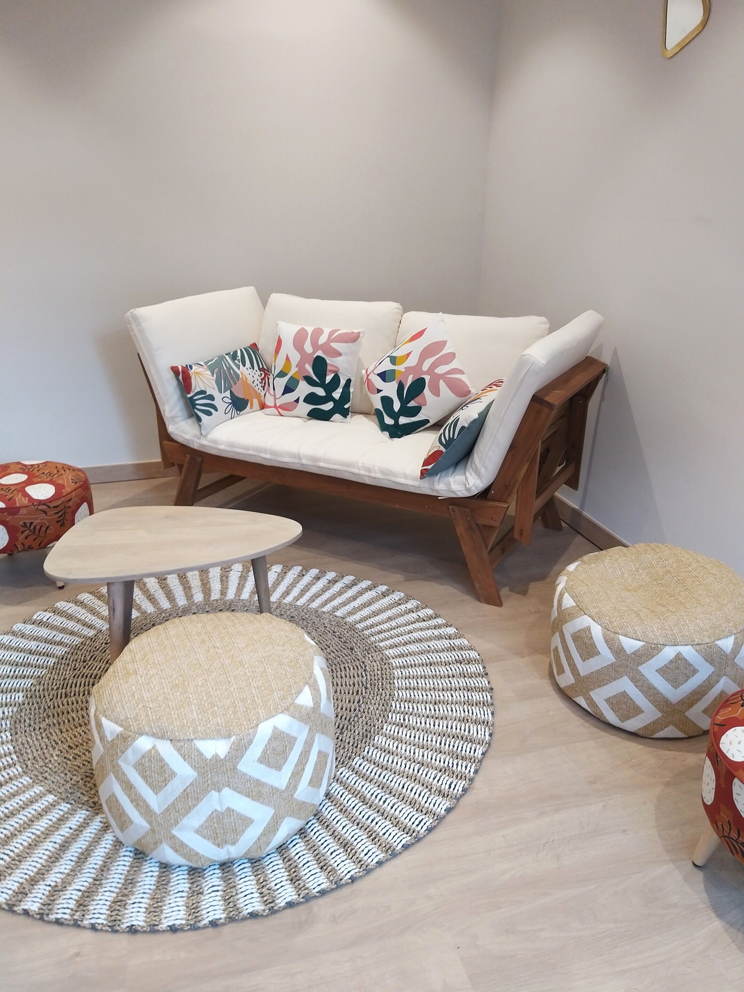 Intense Boutik-Hôtel