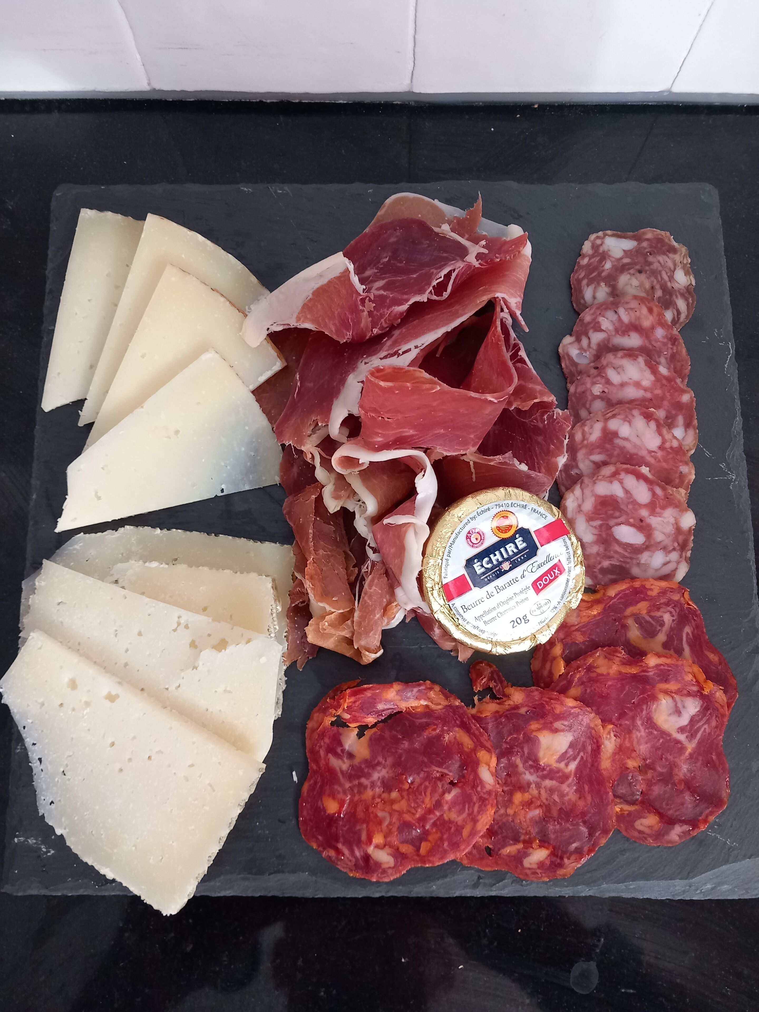 Intense Boutik-Hôtel