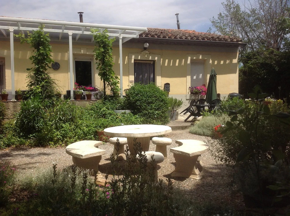 Sidsmums Travellers Retreat