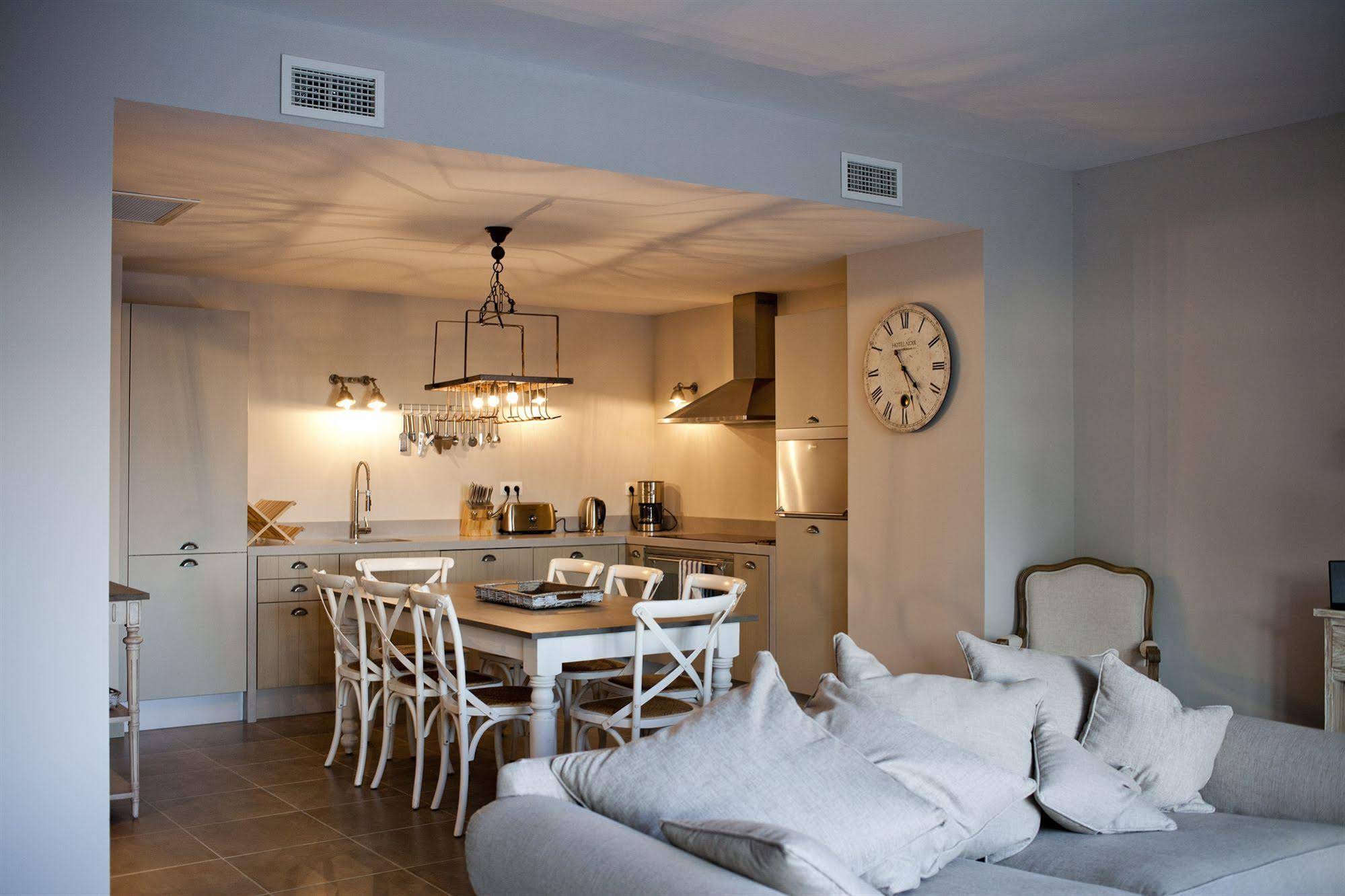 Chateau Les Carrasses