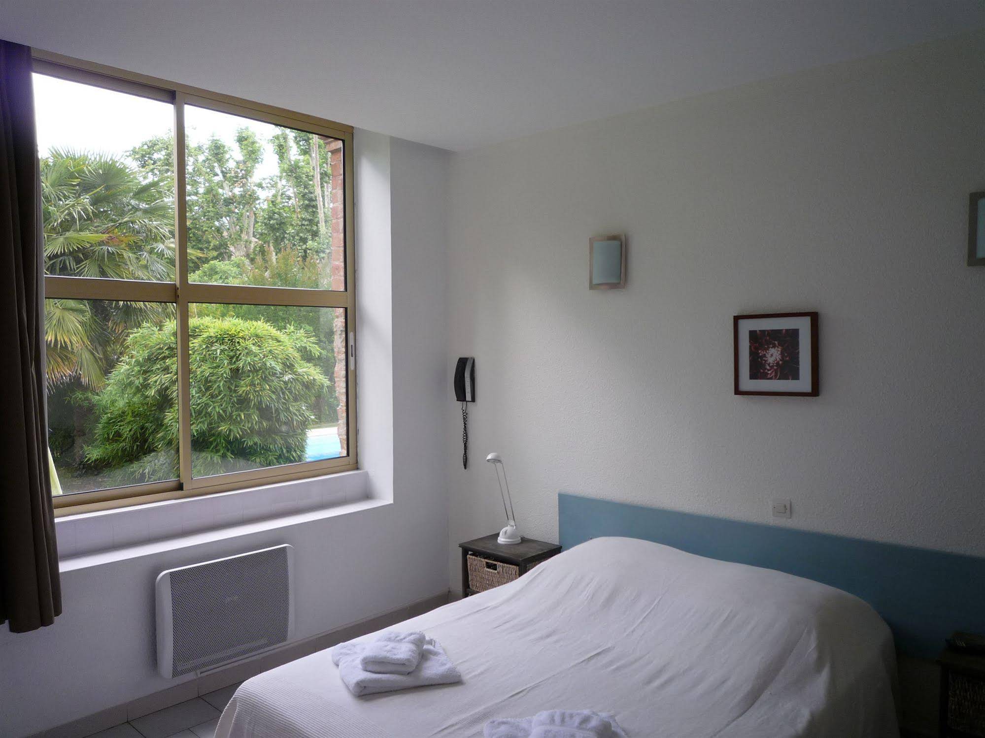 Hôtel Les Bellugues