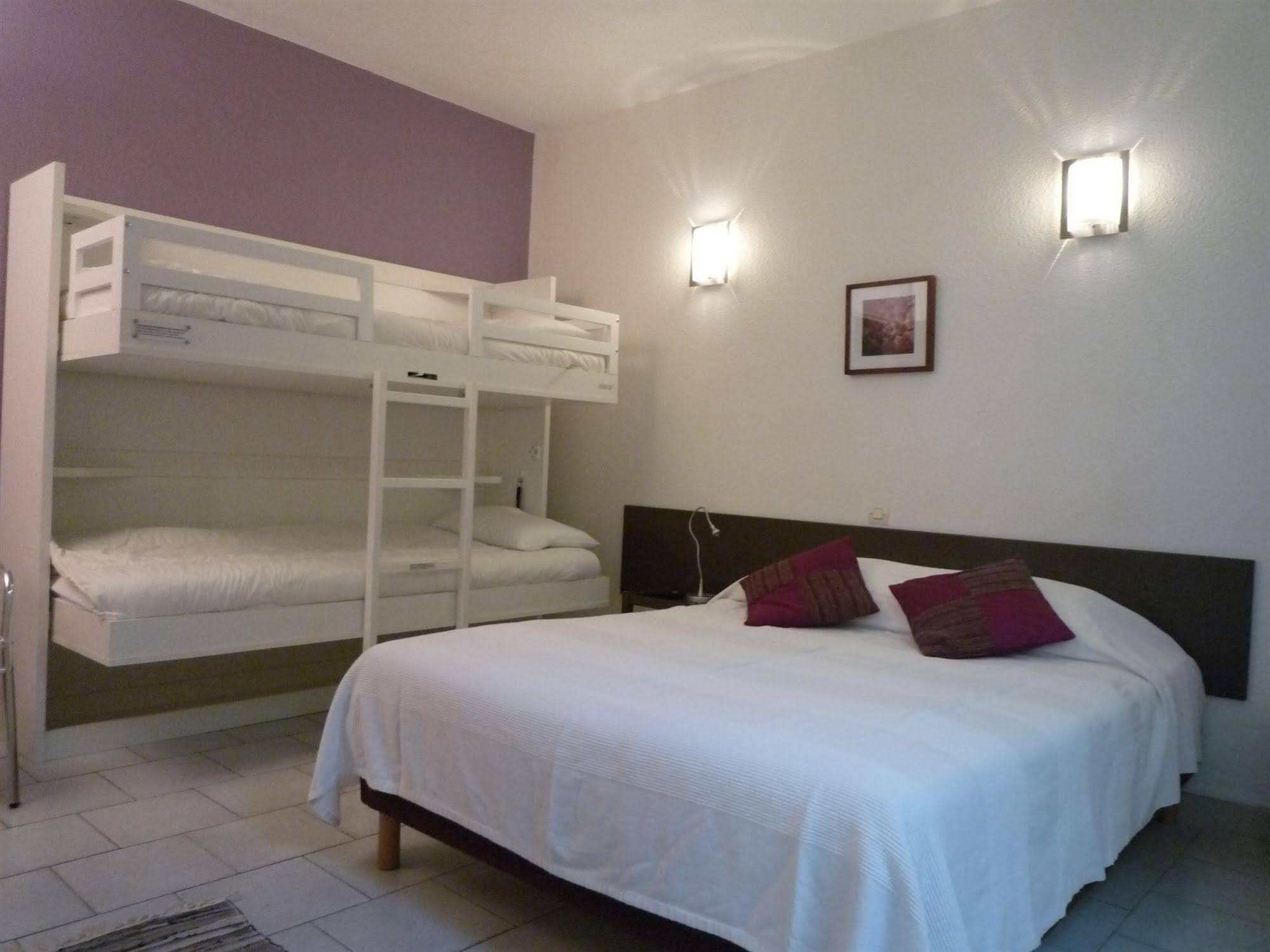 Hôtel Les Bellugues