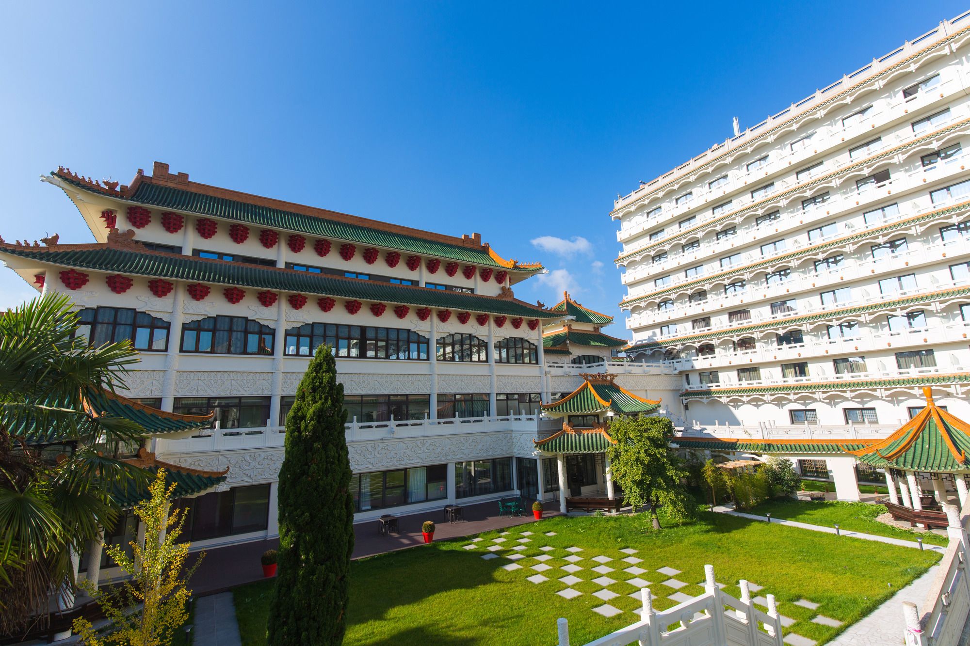 Hutian Chinagora
