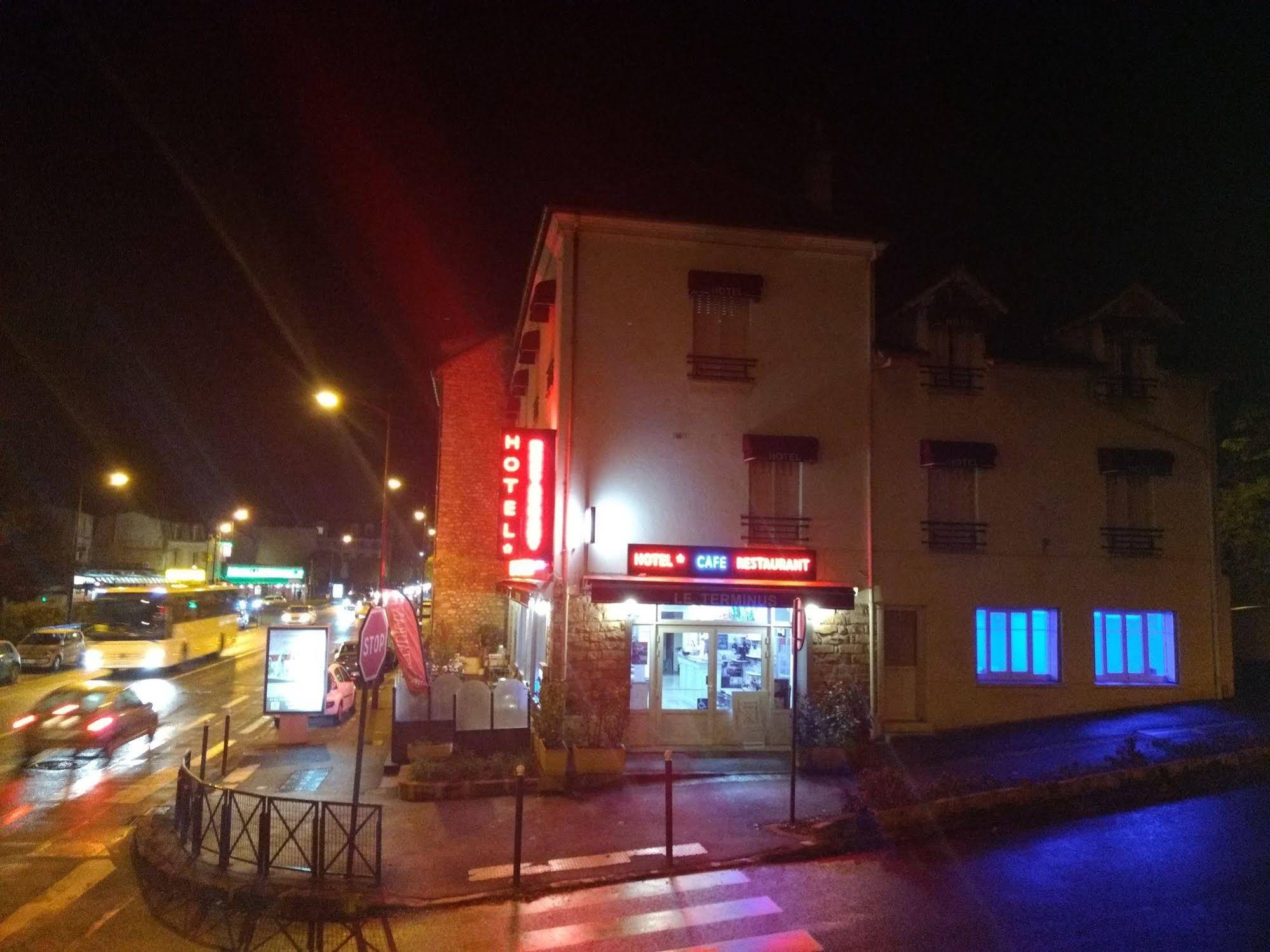 Terminus Hotel