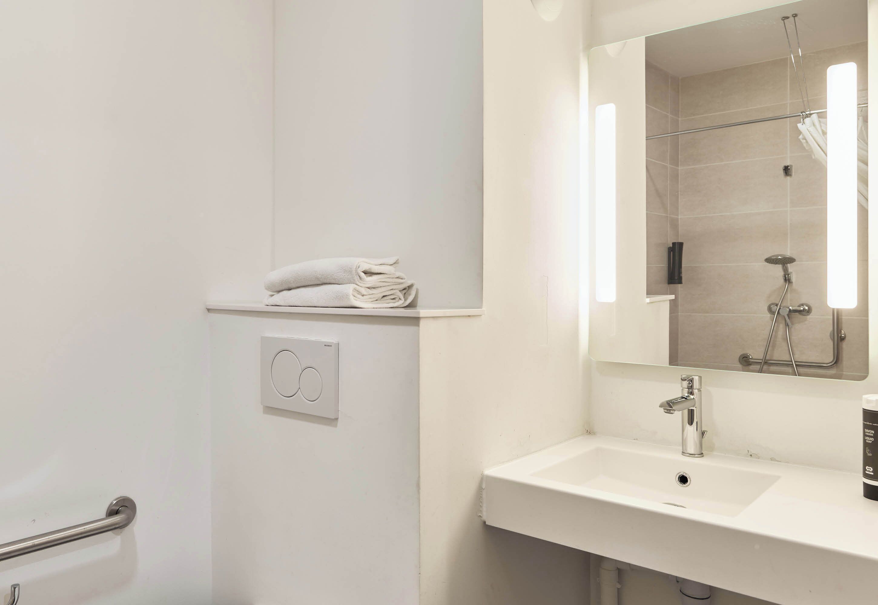 B&B Hotel Paris Porte De Bagnolet