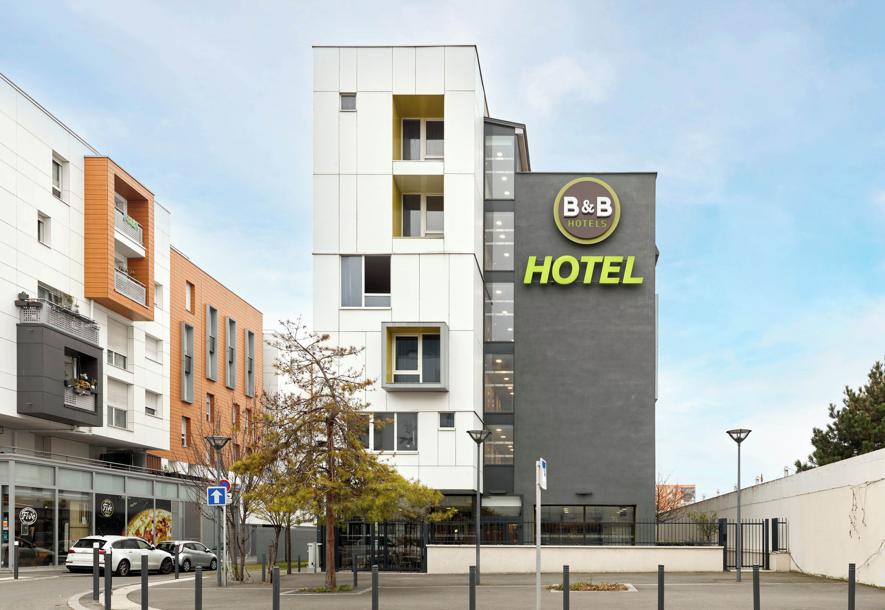 B&B Hotel Paris Est Bobigny Université