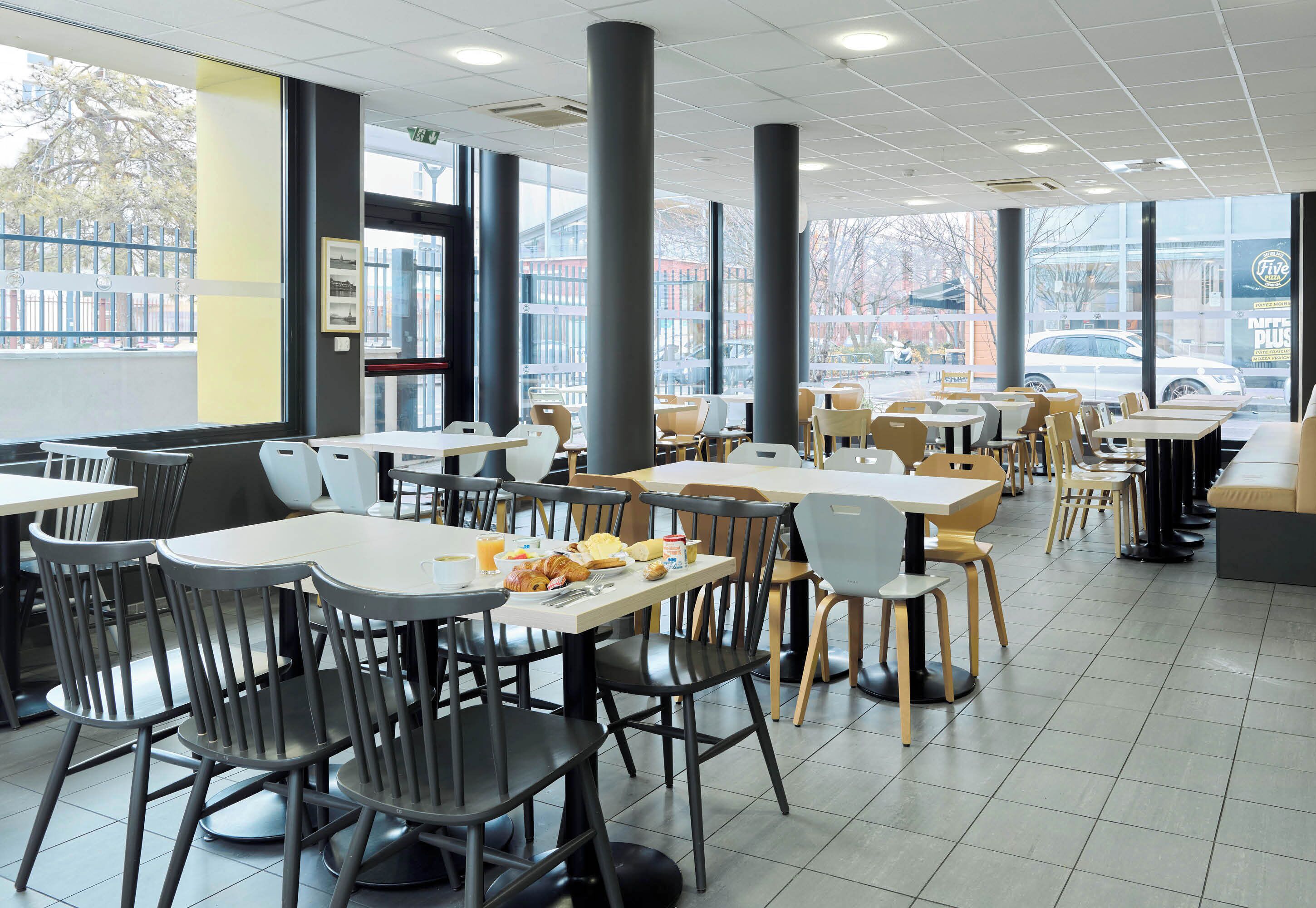 B&B Hotel Paris Est Bobigny Université
