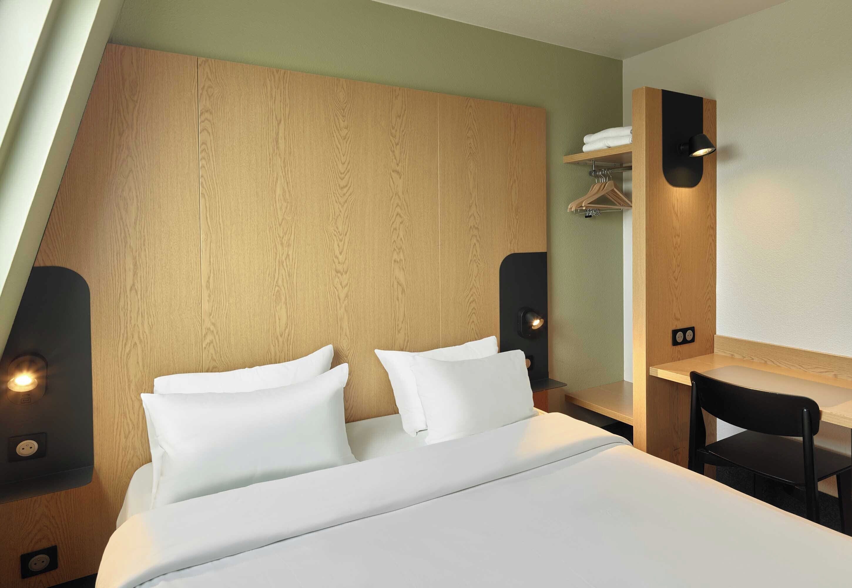 B&B Hotel Paris Est Bobigny Université