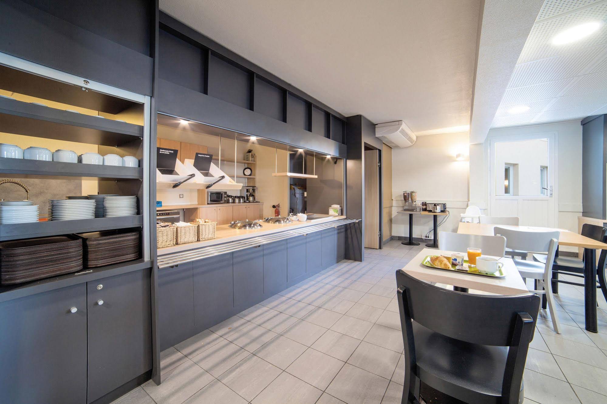 B&B Hôtel Marne la Vallée