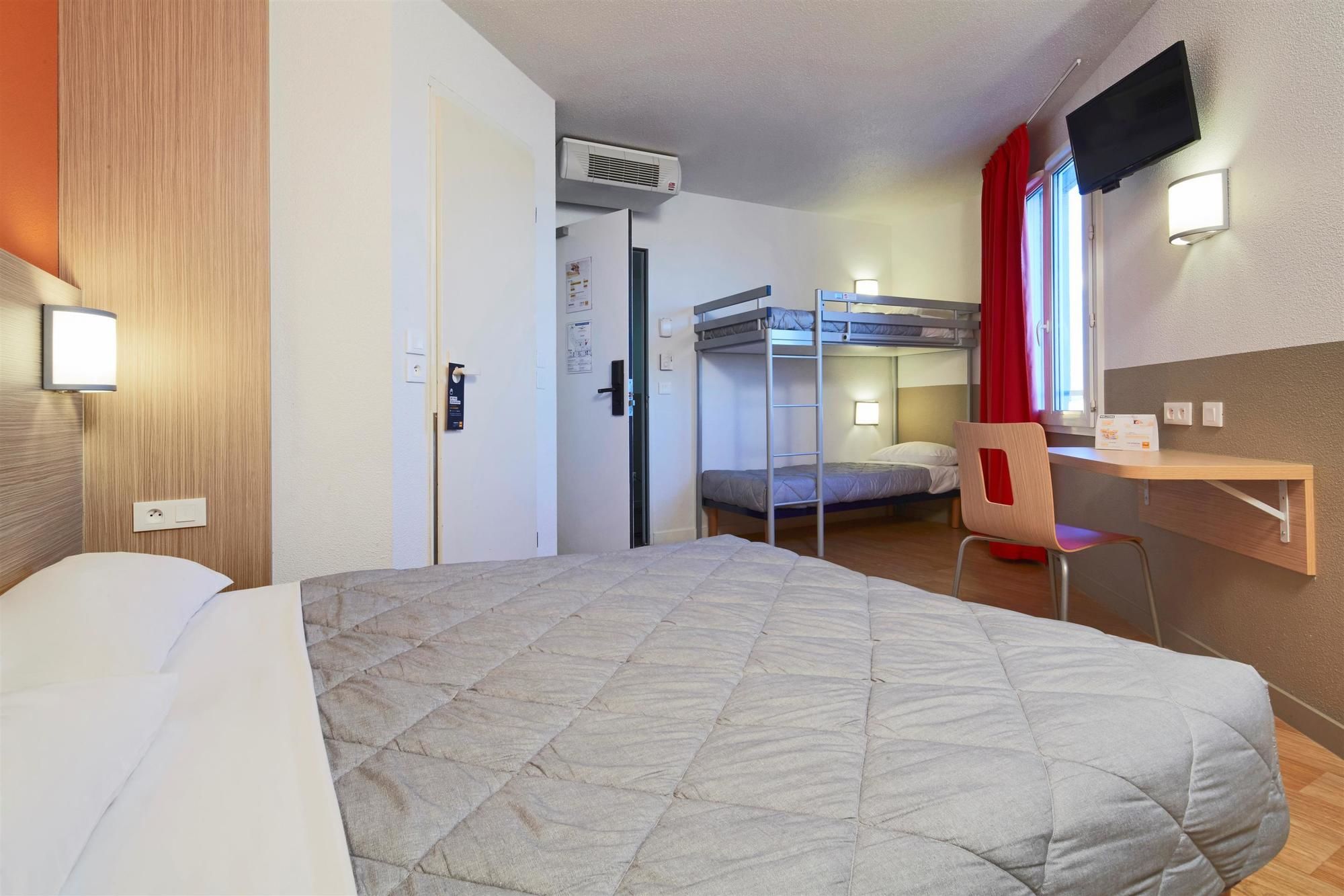 Hôtel Première Classe Marne-la-Vallée - Bussy Saint Georges