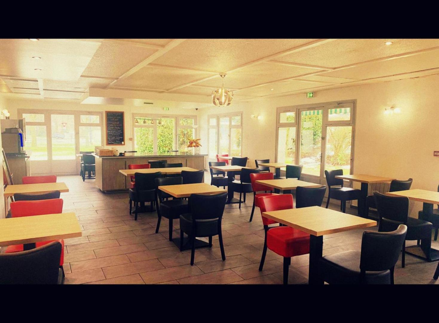 Hôtel Kyriad Chantilly Sud - Luzarches