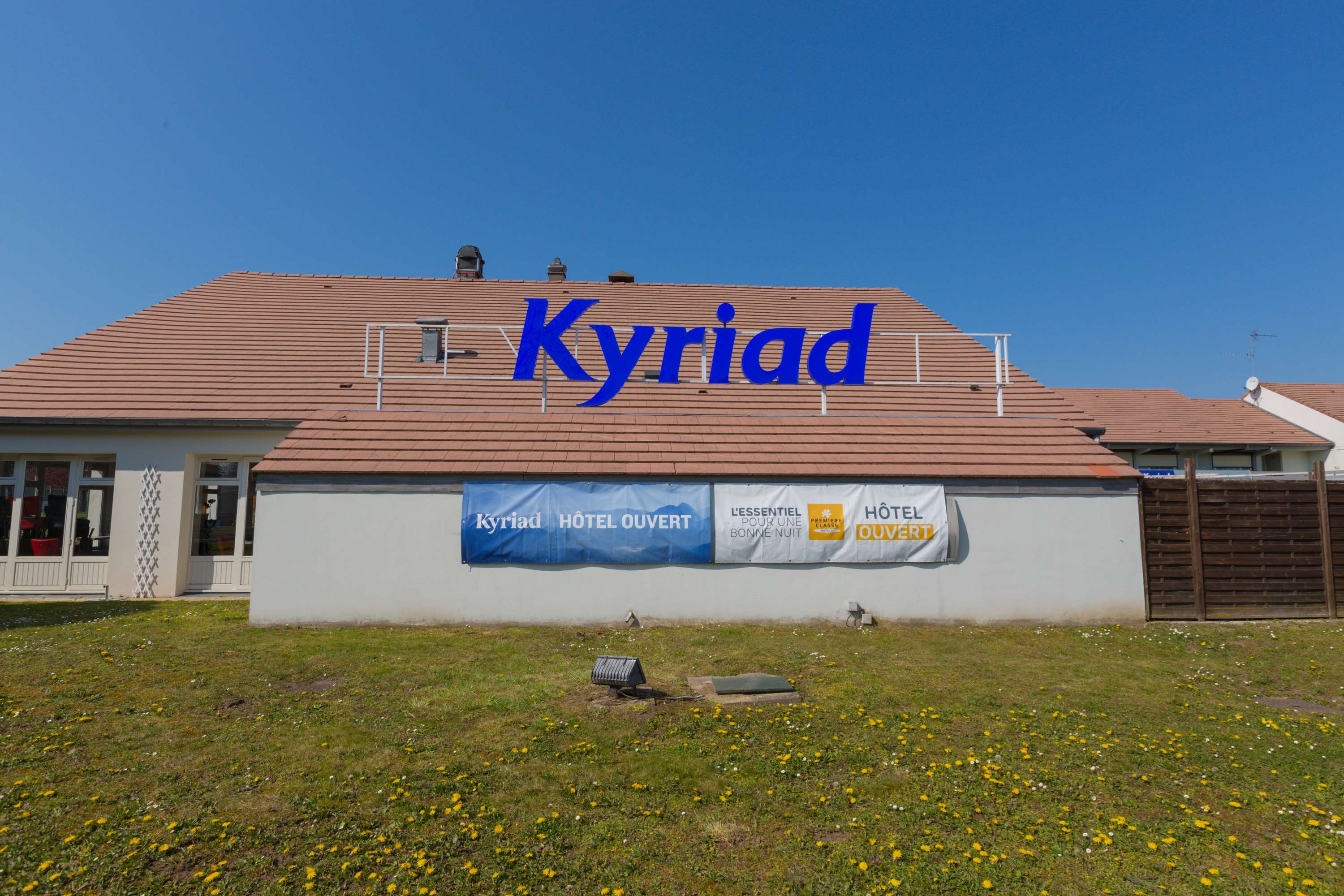Hôtel Kyriad Chantilly Sud - Luzarches
