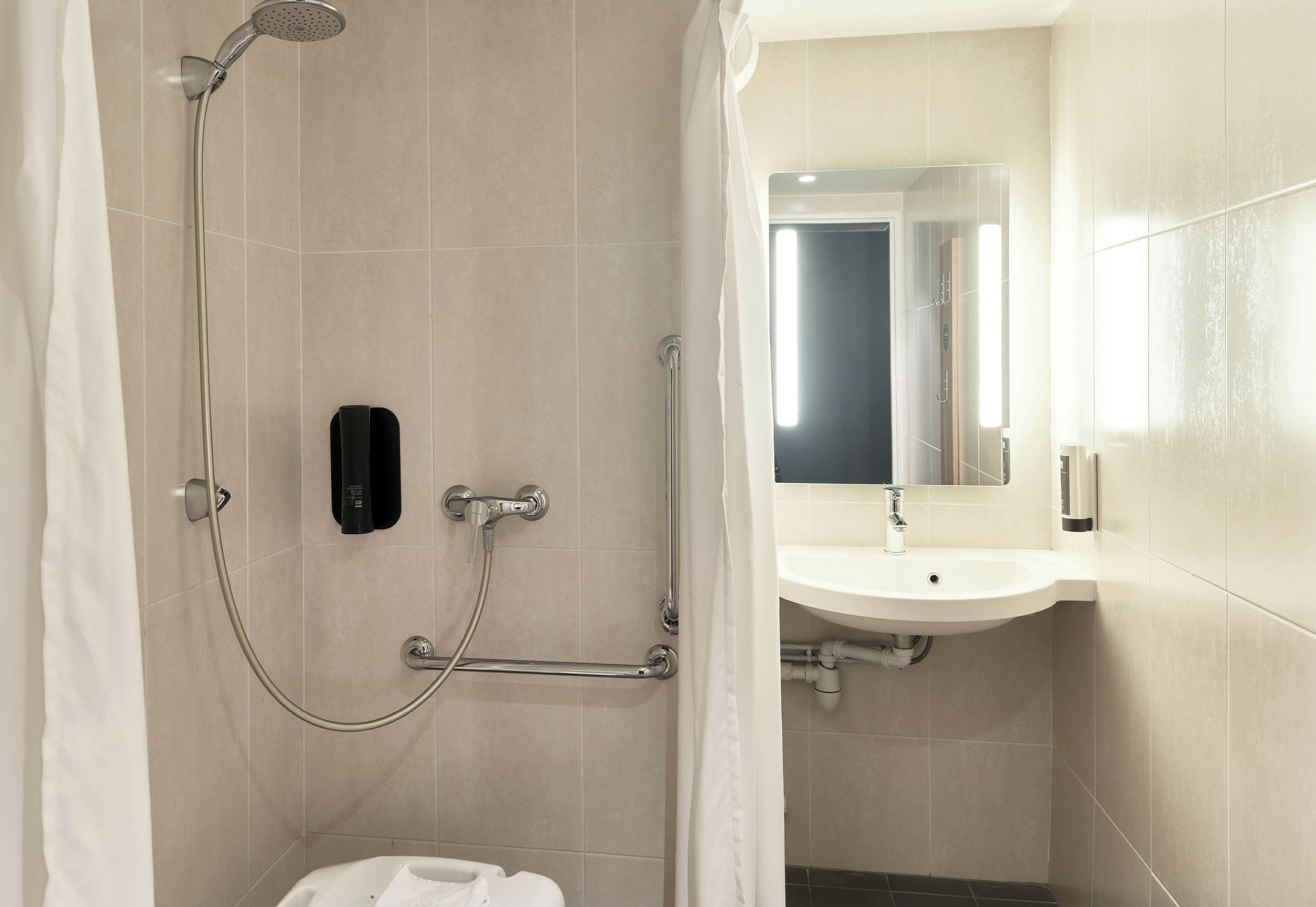 B&B Hotel Paris Sud Châtenay-Malabry