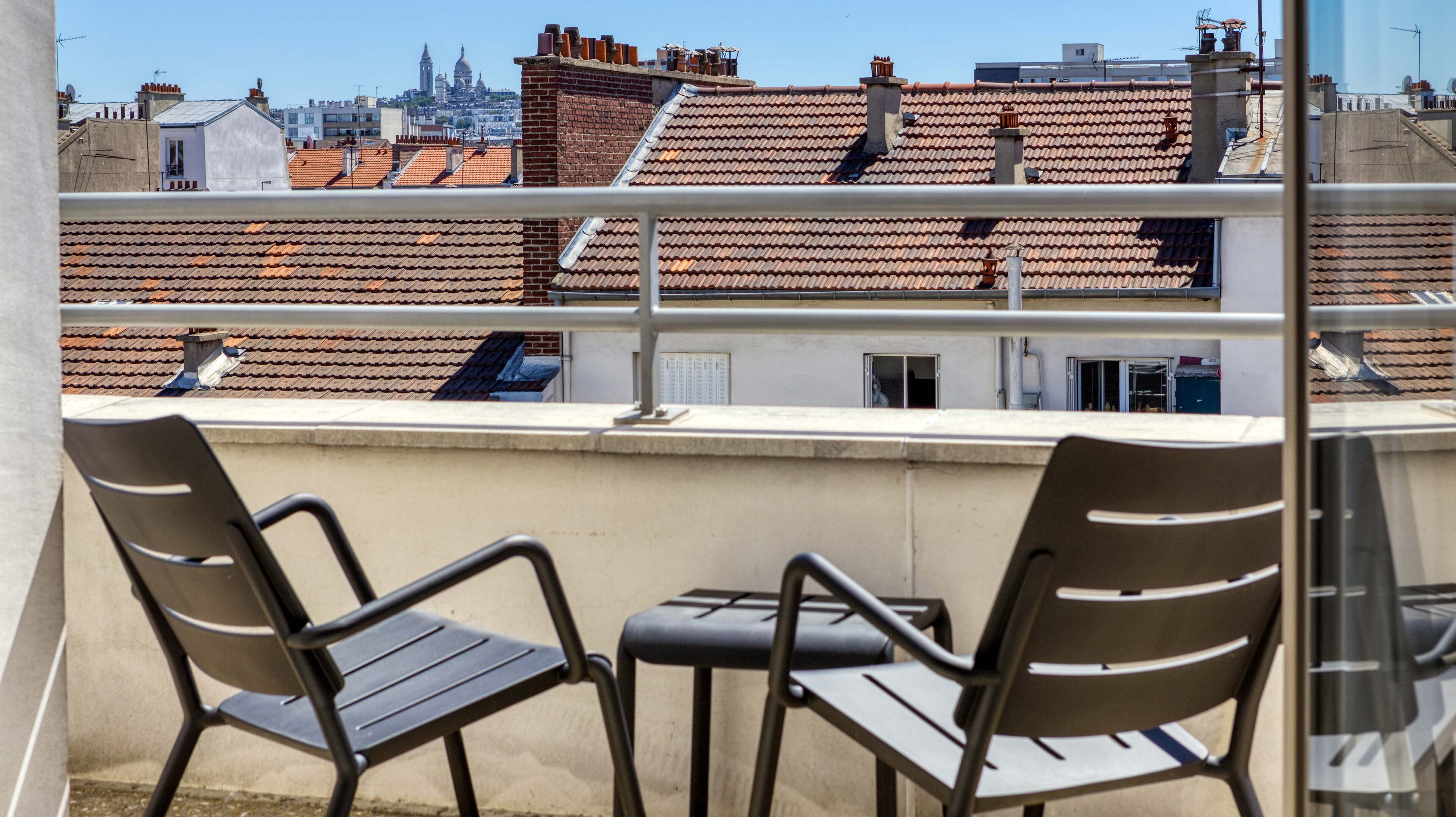 Appart'City Confort Paris Clichy Mairie