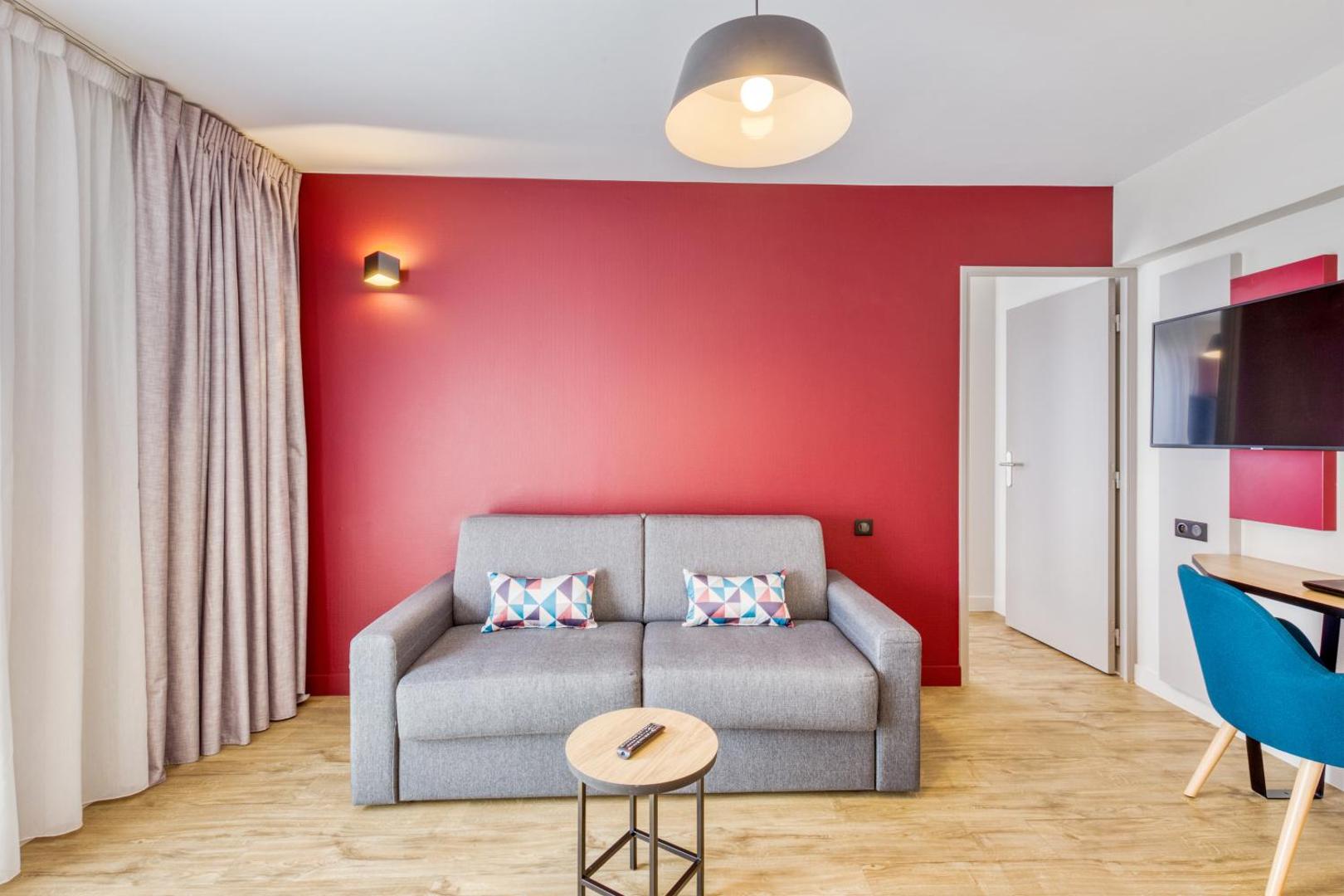 Appart'City Confort Paris Clichy Mairie