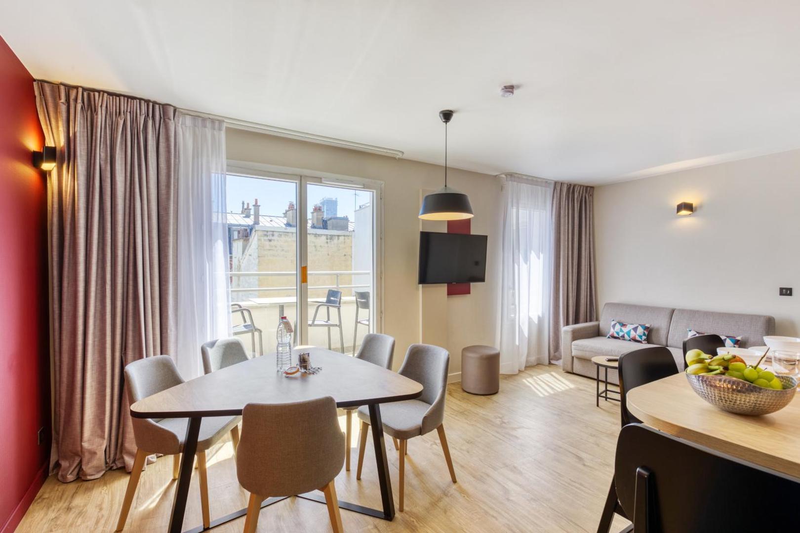 Appart'City Confort Paris Clichy Mairie