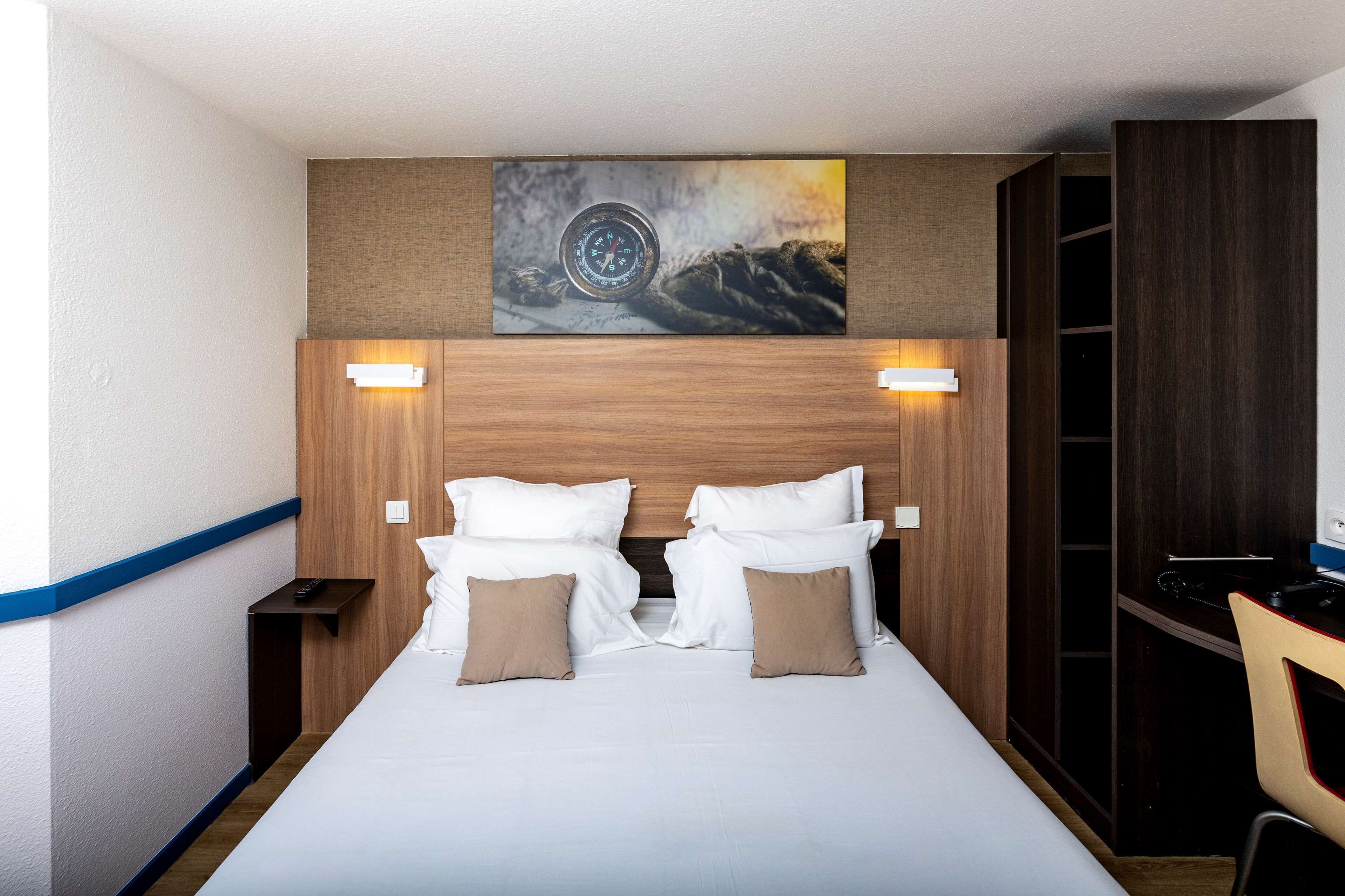Kyriad Paris Ouest - Colombes