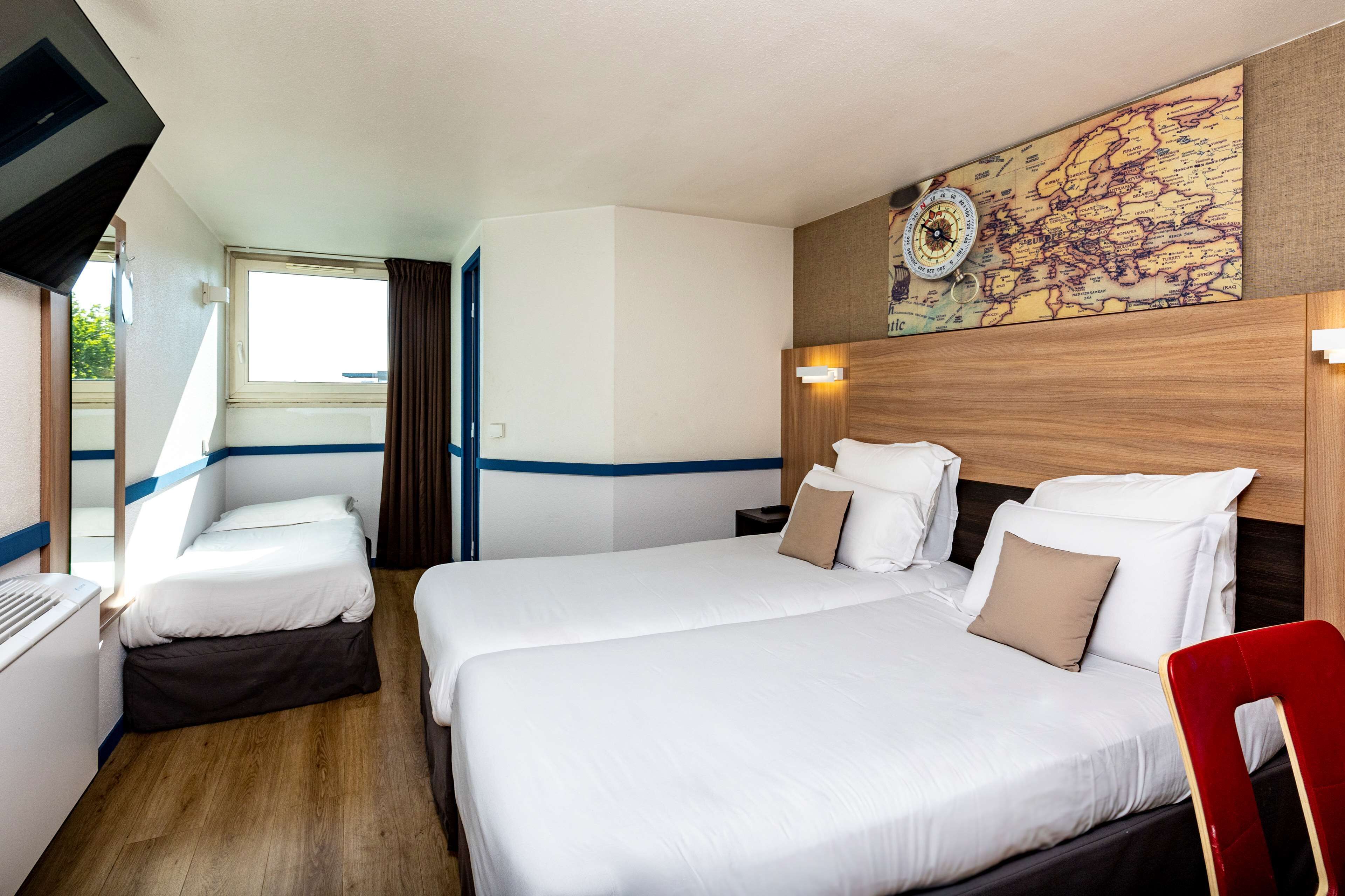 Kyriad Paris Ouest - Colombes
