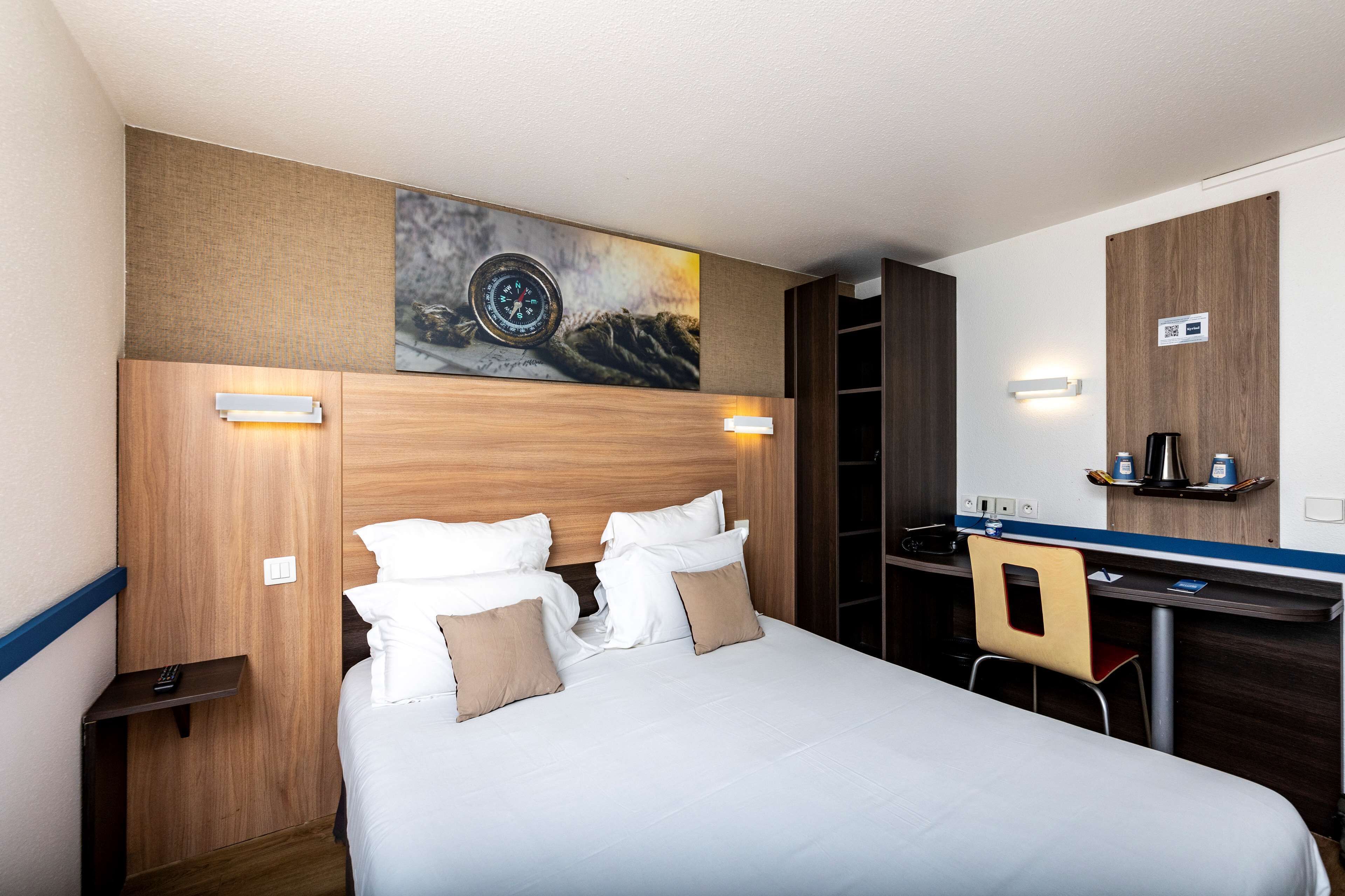 Kyriad Paris Ouest - Colombes