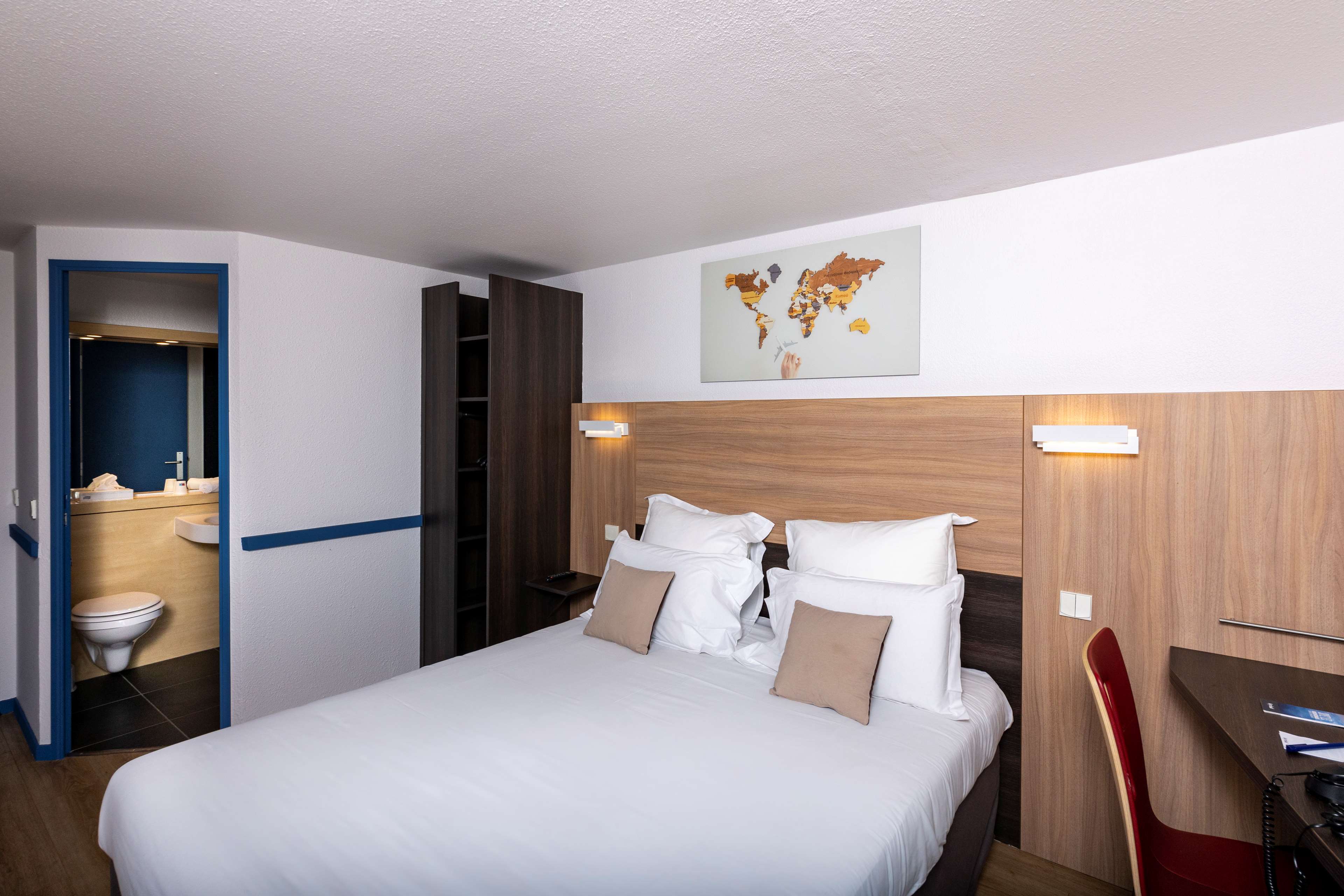 Kyriad Paris Ouest - Colombes