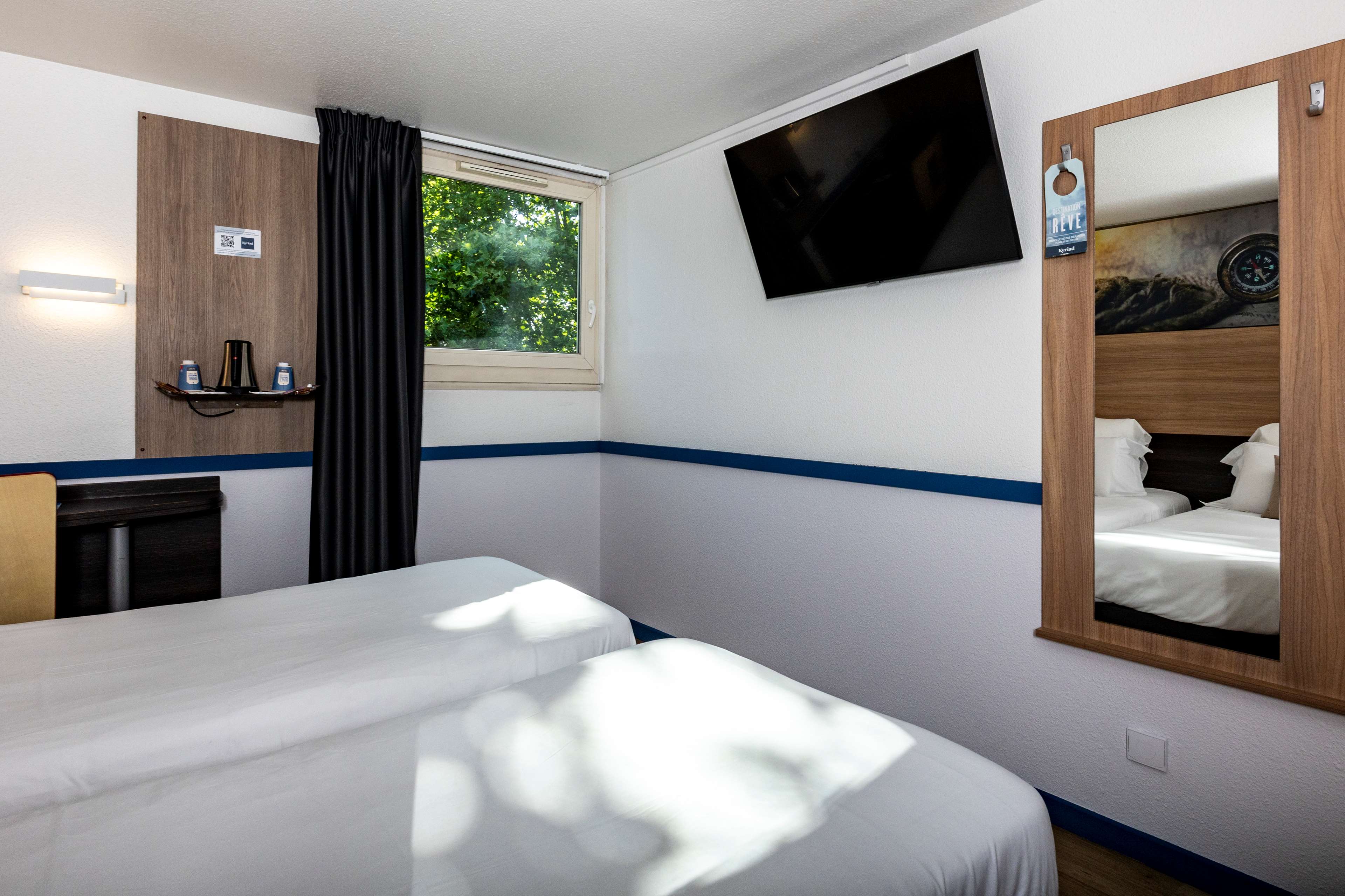 Kyriad Paris Ouest - Colombes