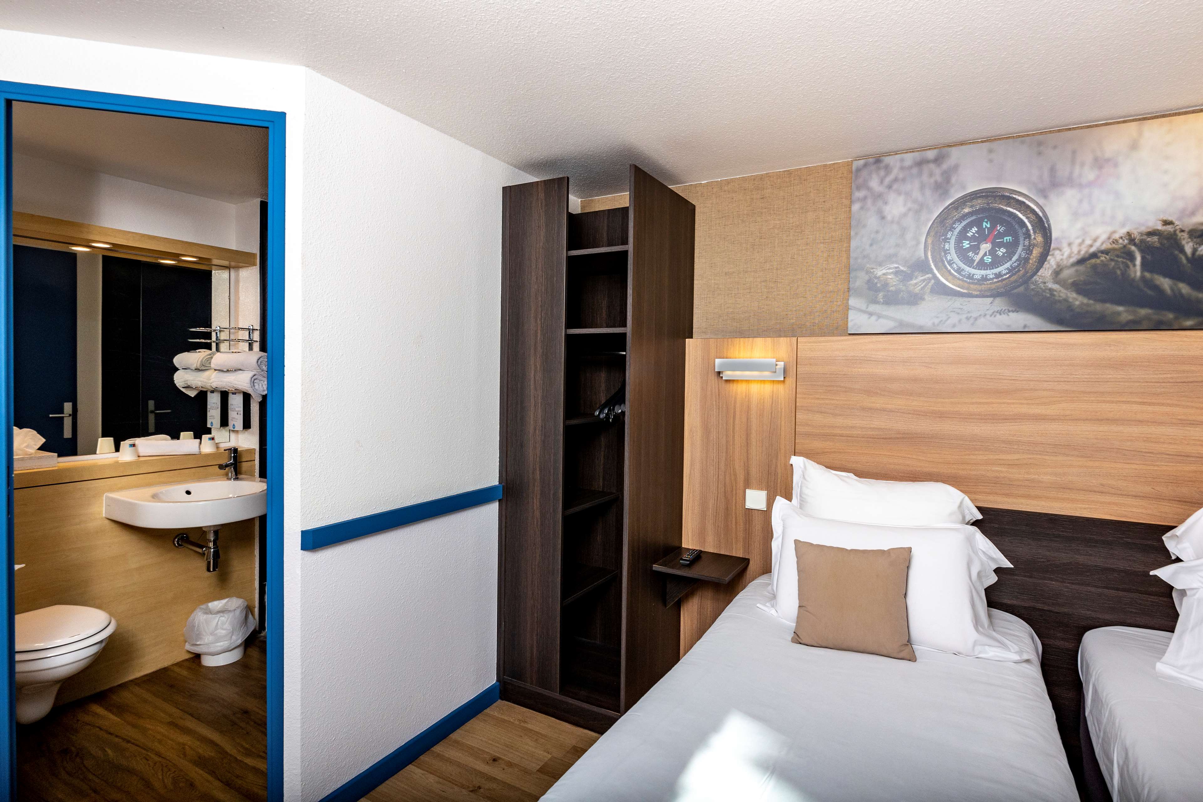 Kyriad Paris Ouest - Colombes