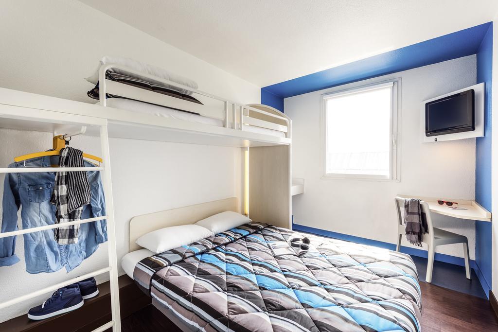 hotelF1 Paris Gennevilliers