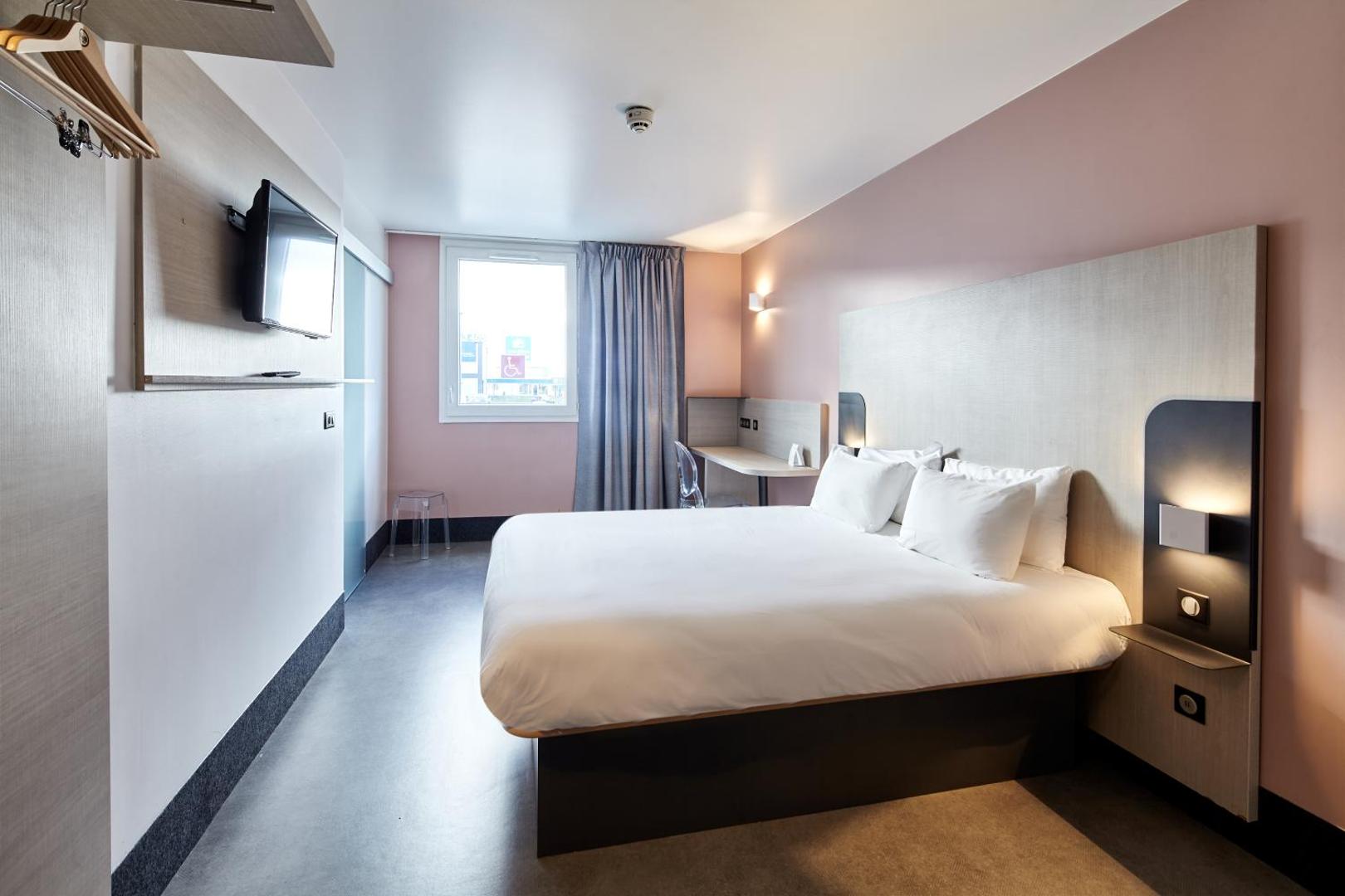 B&B HOTEL Paris Nord Gonesse Parc des Expos