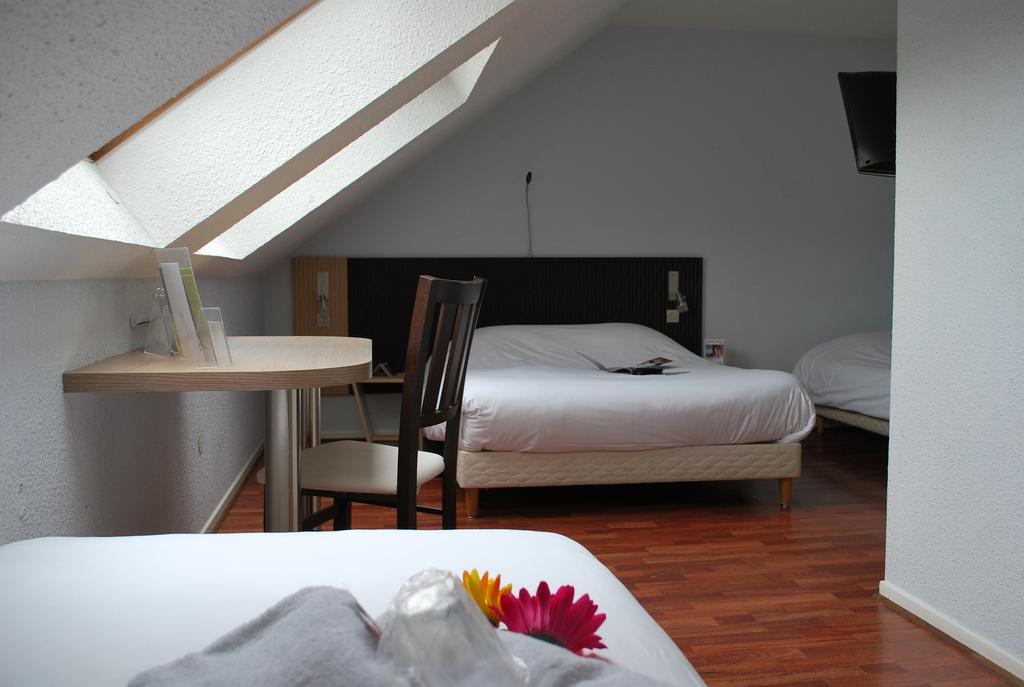 Hotel The Originals Paris Nord Roissy Bagatelle