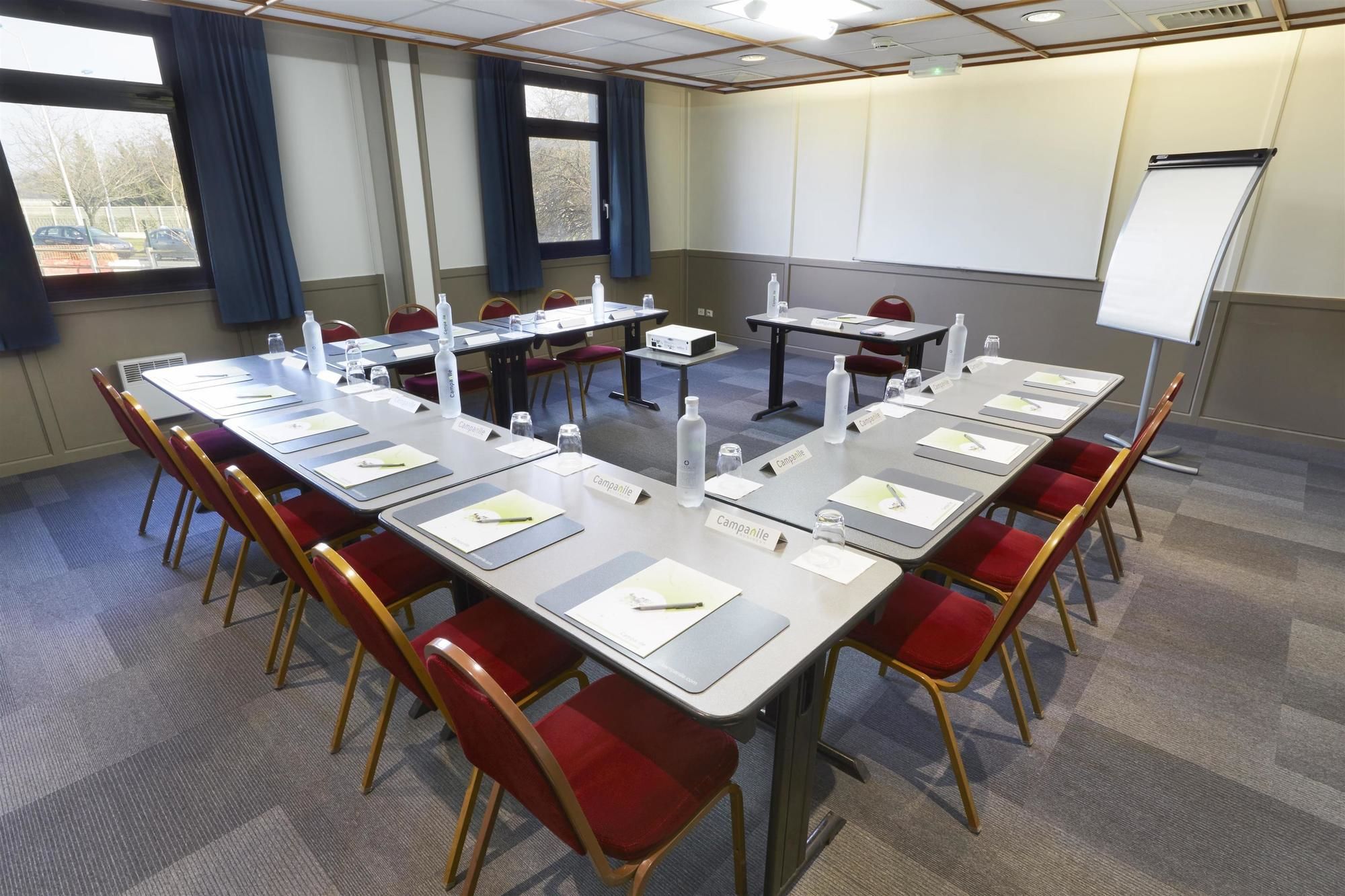Hotel Campanile Le Blanc Mesnil