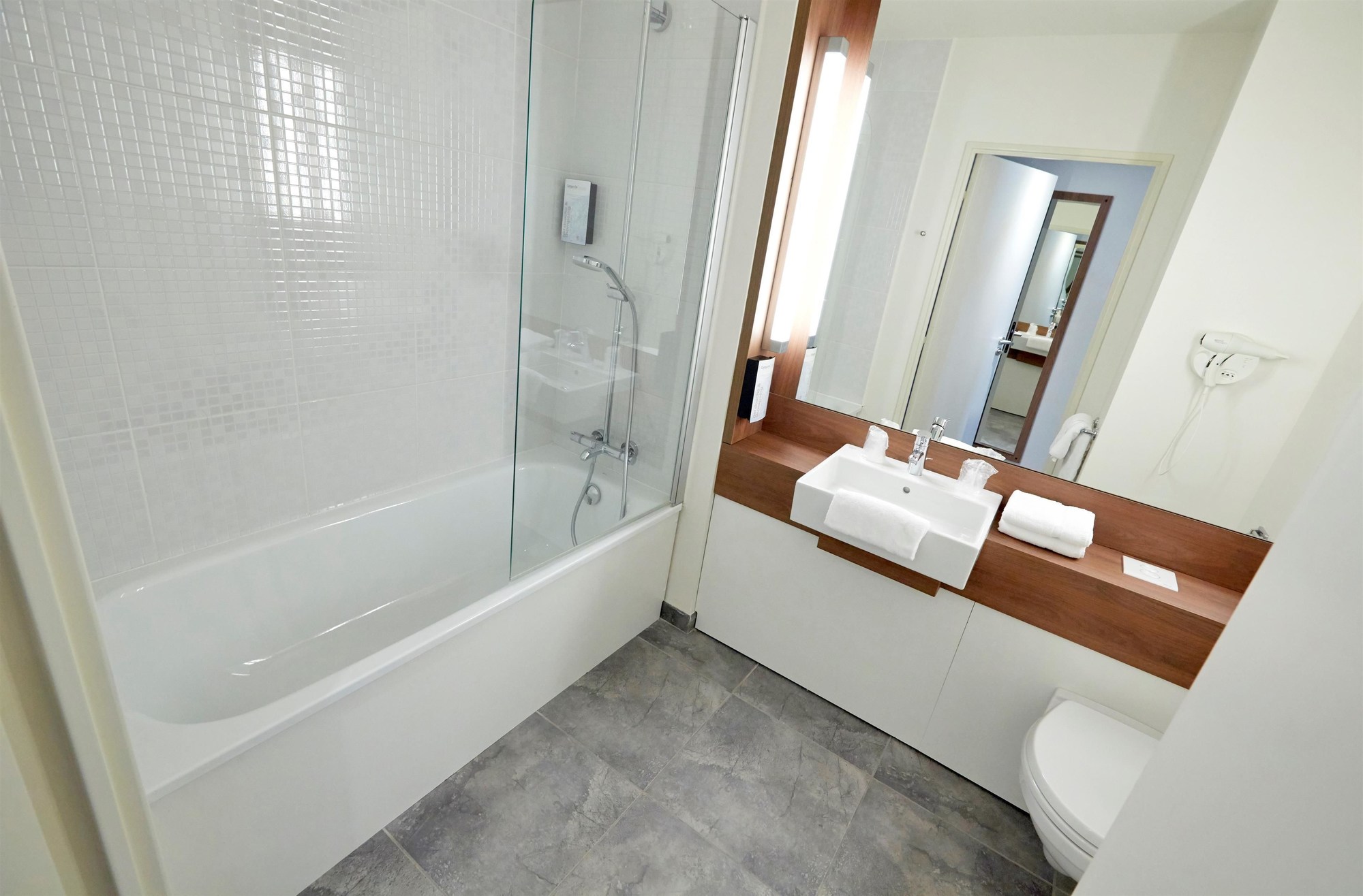 Hotel Campanile Le Blanc Mesnil