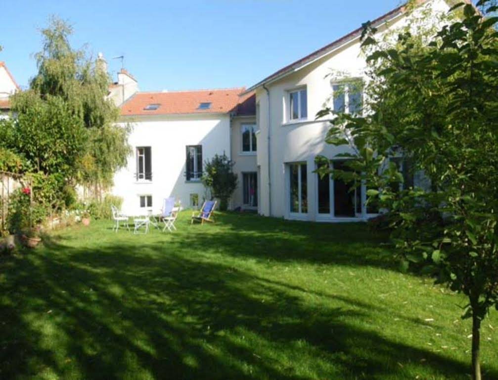 Chambre D'Hotes Villa Du Hameau De La Reine