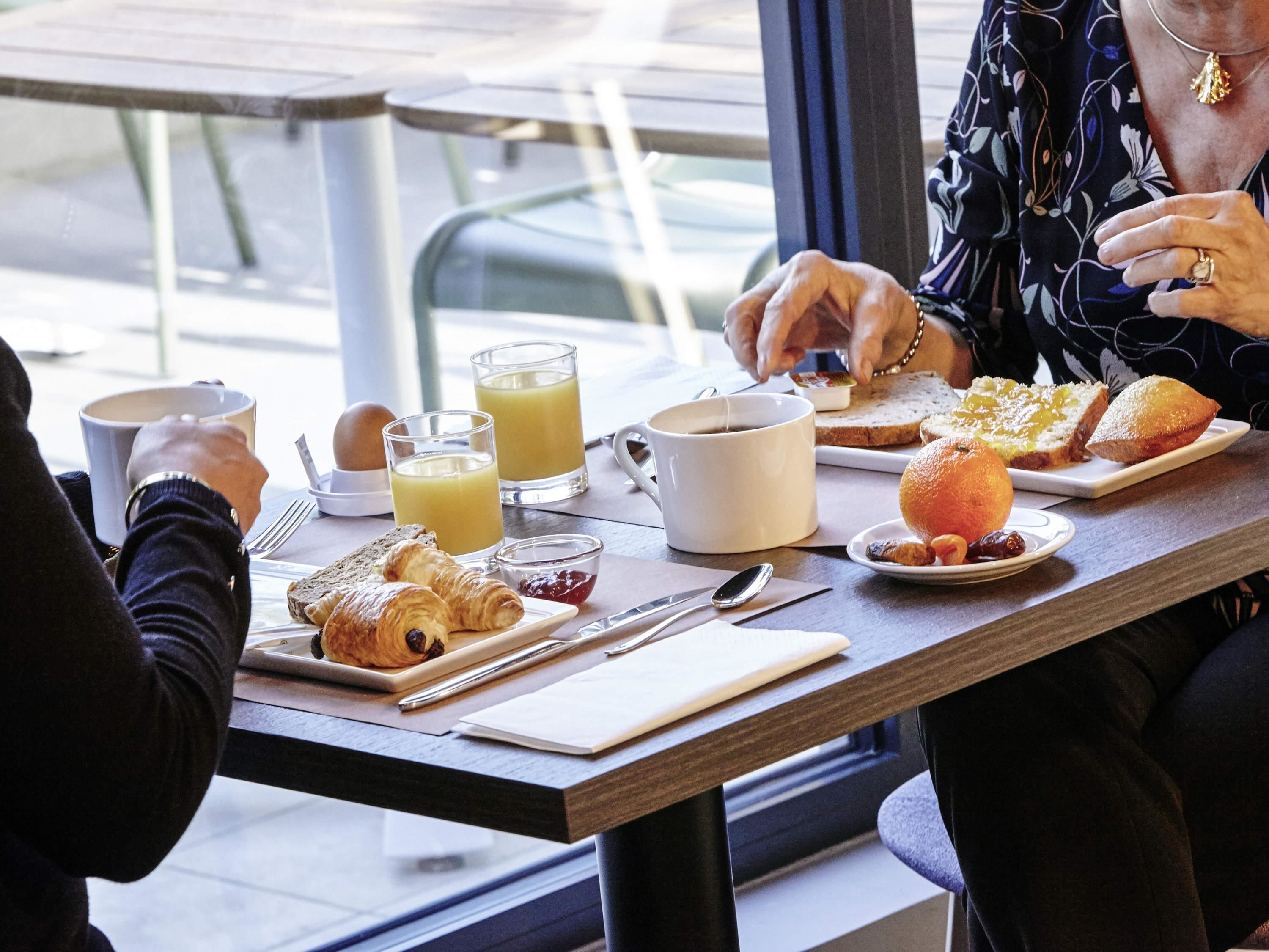 ibis Styles Évry Lisses