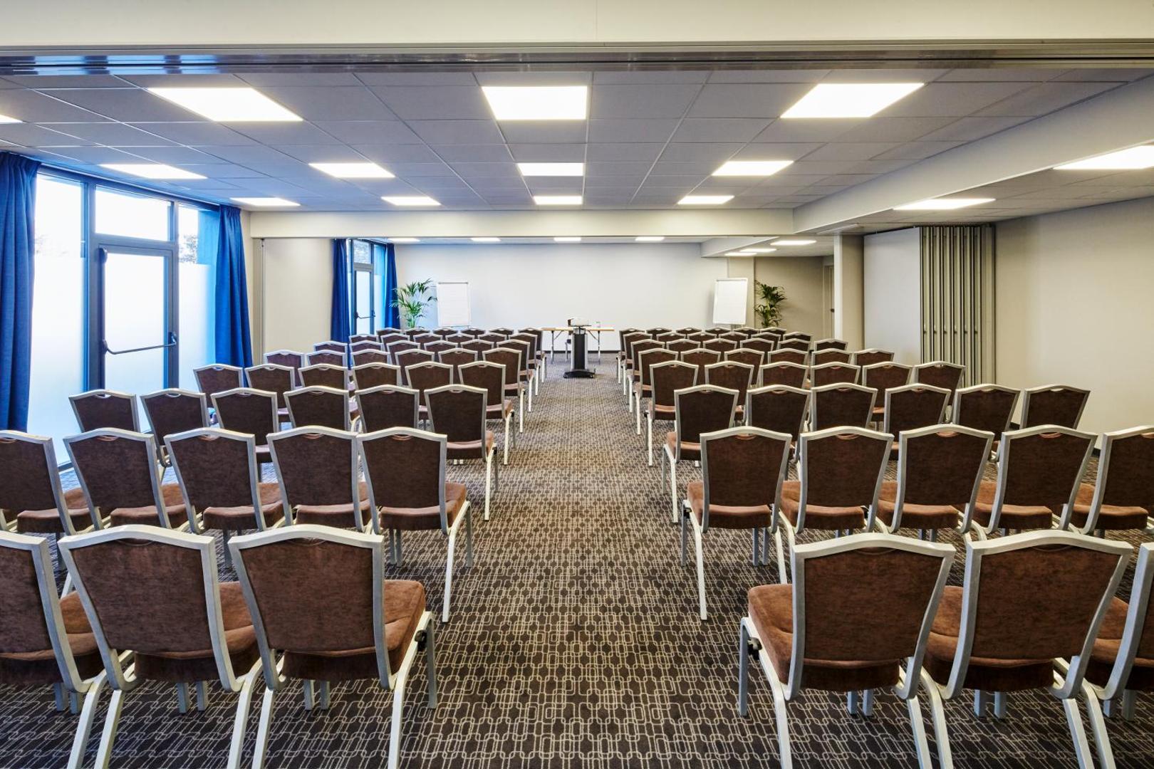 ibis Styles Évry Lisses