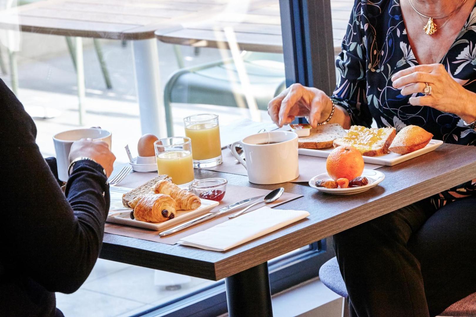 ibis Styles Évry Lisses