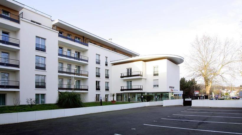 Appart'City Versaill Louveciennes