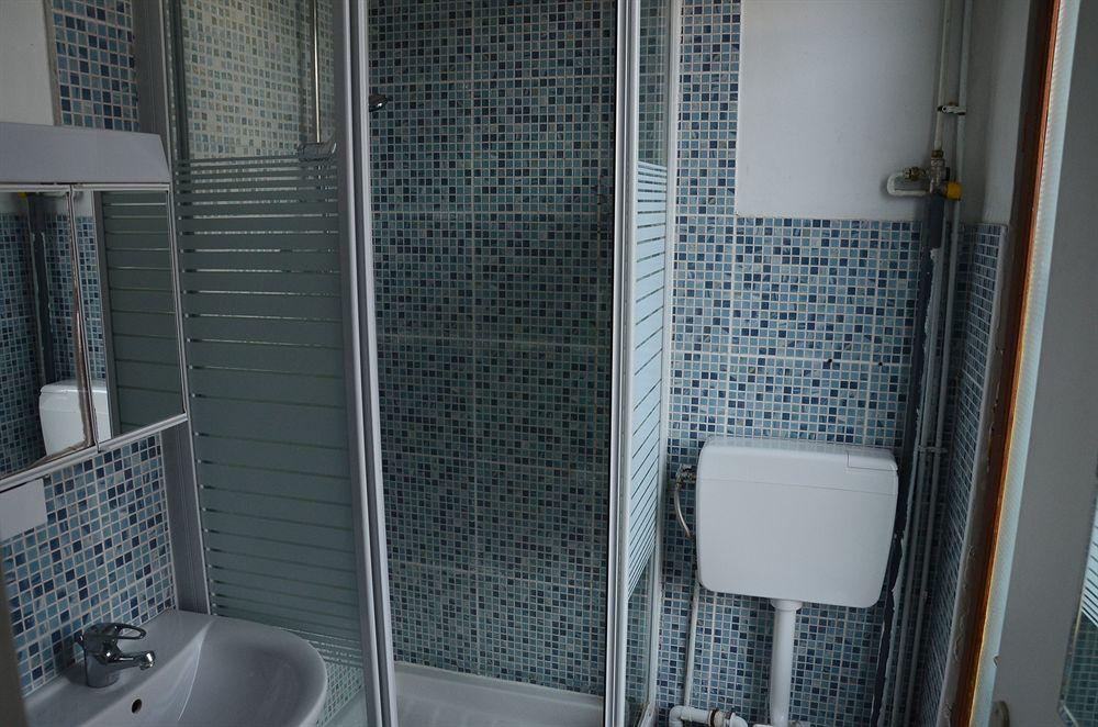 Hotel Studios Phenicio Montrouge