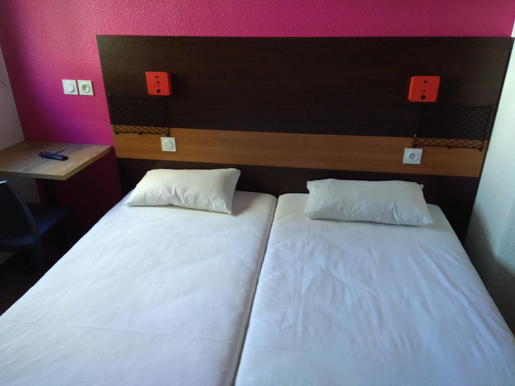 Hôtel hotelF1 Maurepas