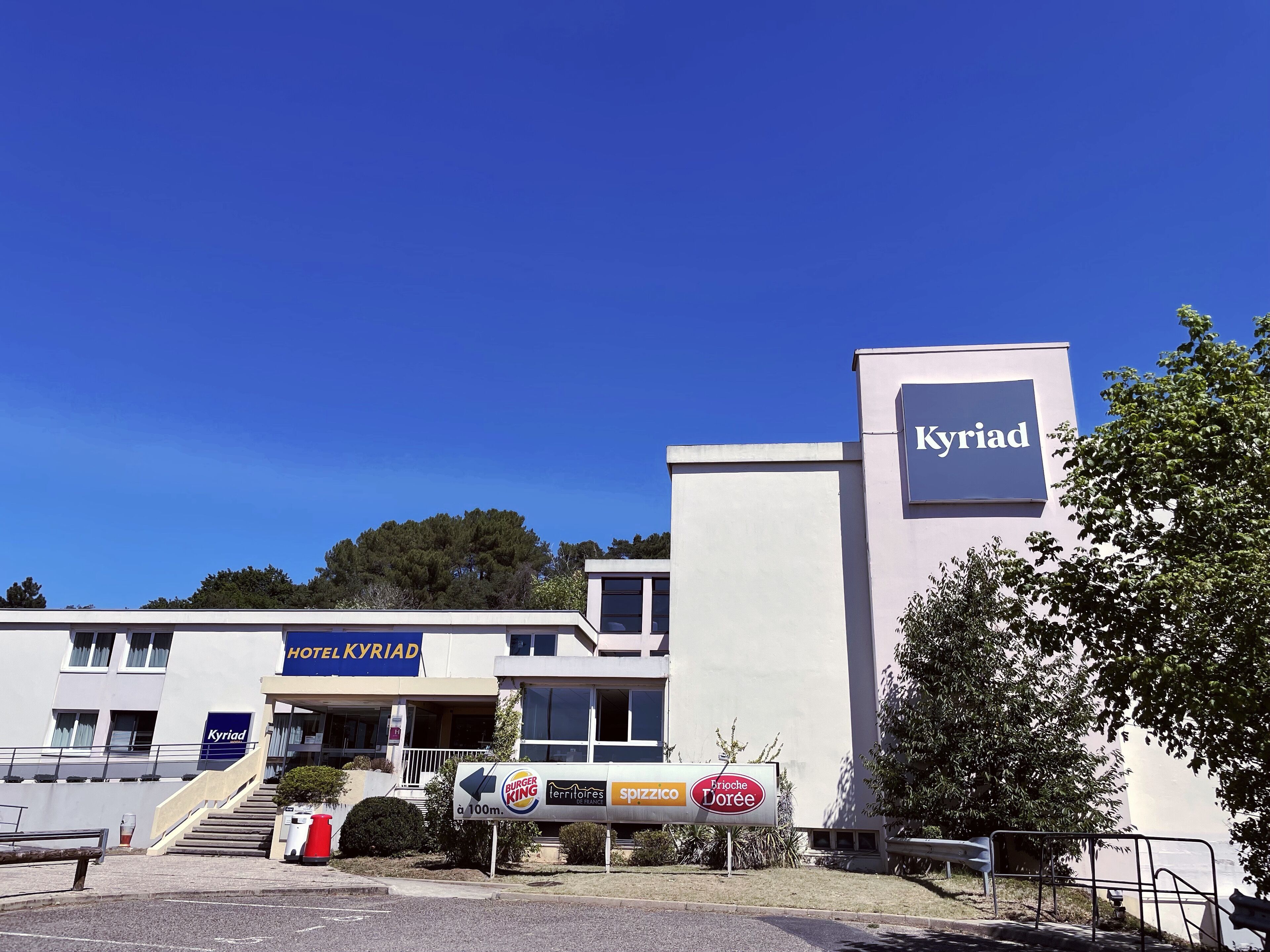 Hotel Kyriad Nemours