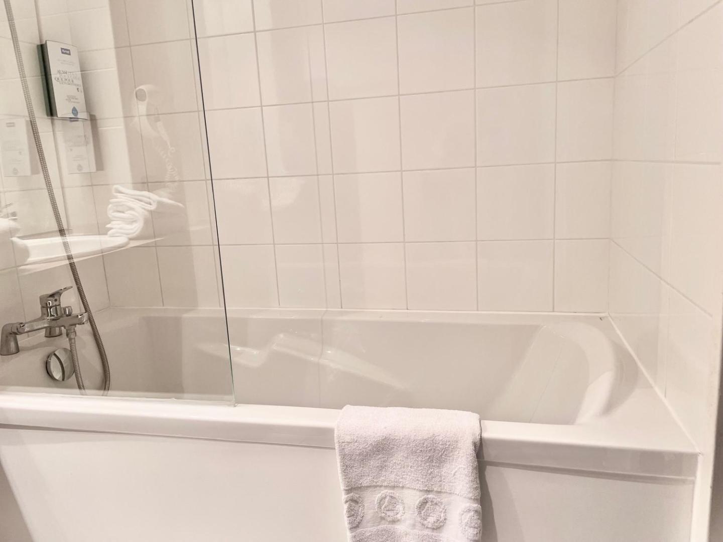 Hotel Kyriad Nemours
