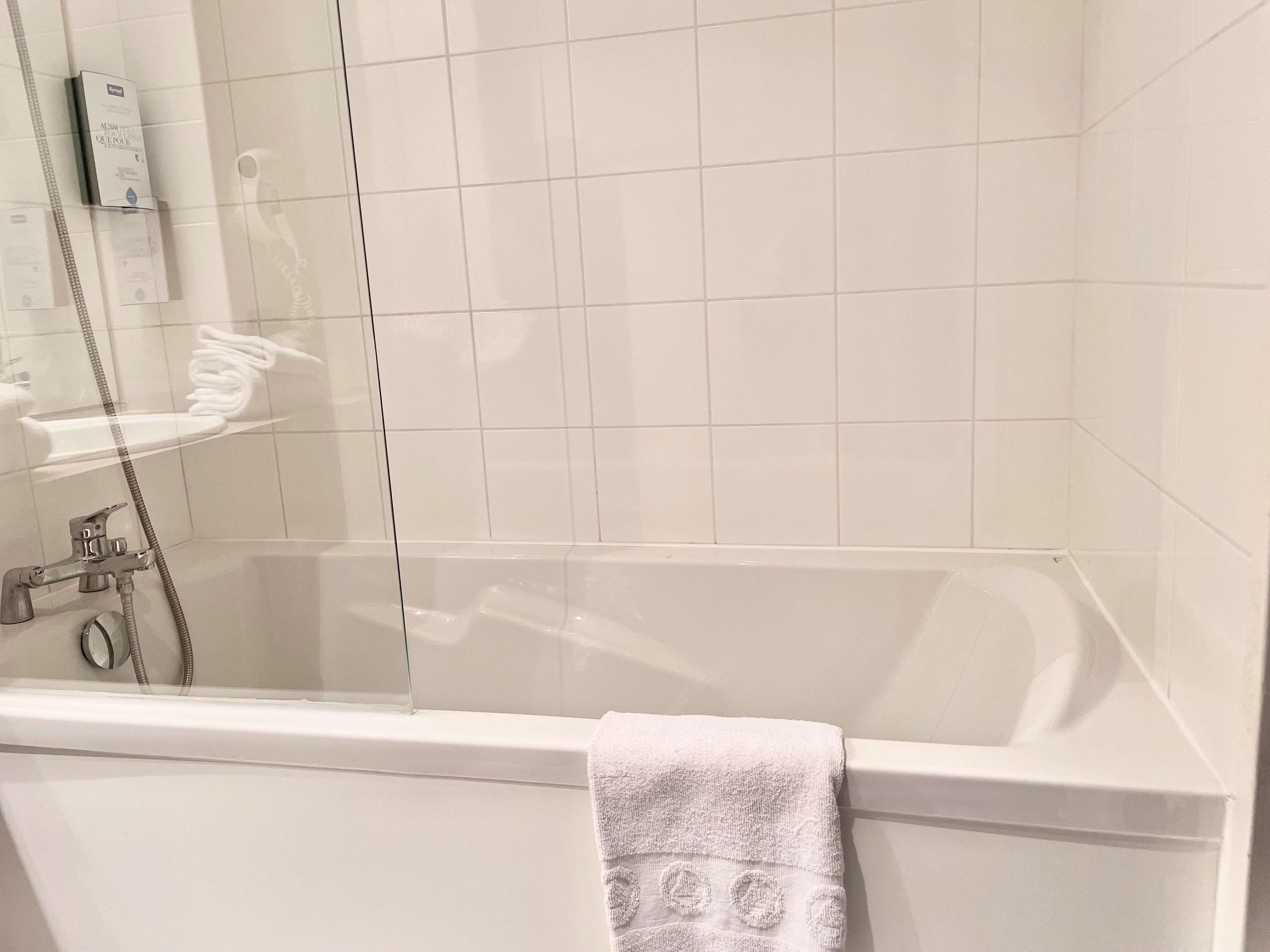 Hotel Kyriad Nemours